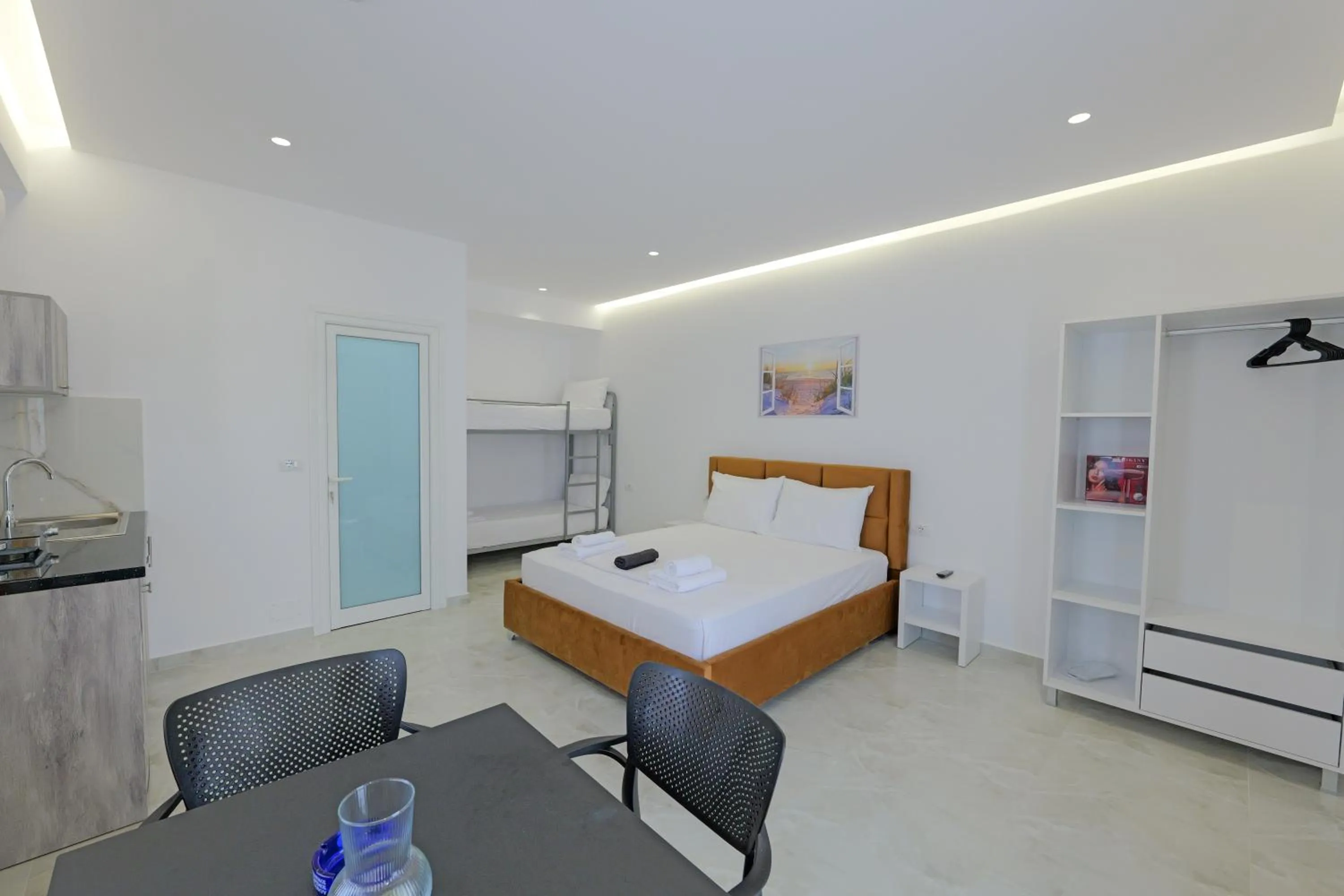 Photo of the whole room, Bed in Central Garden Sofia 1- Free Parking