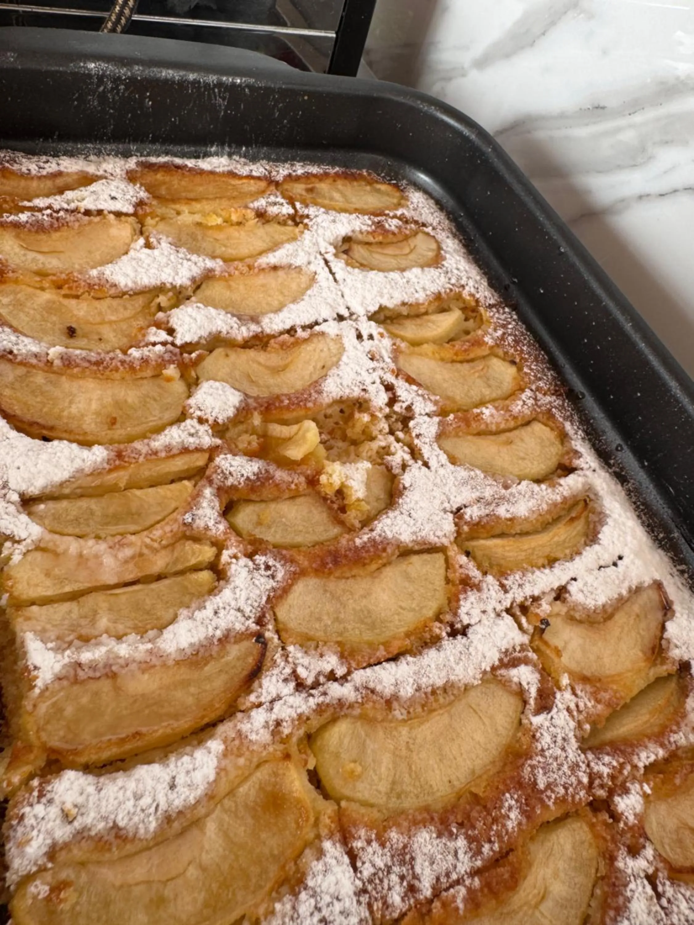 Food in Central Garden Sofia 1- Free Parking