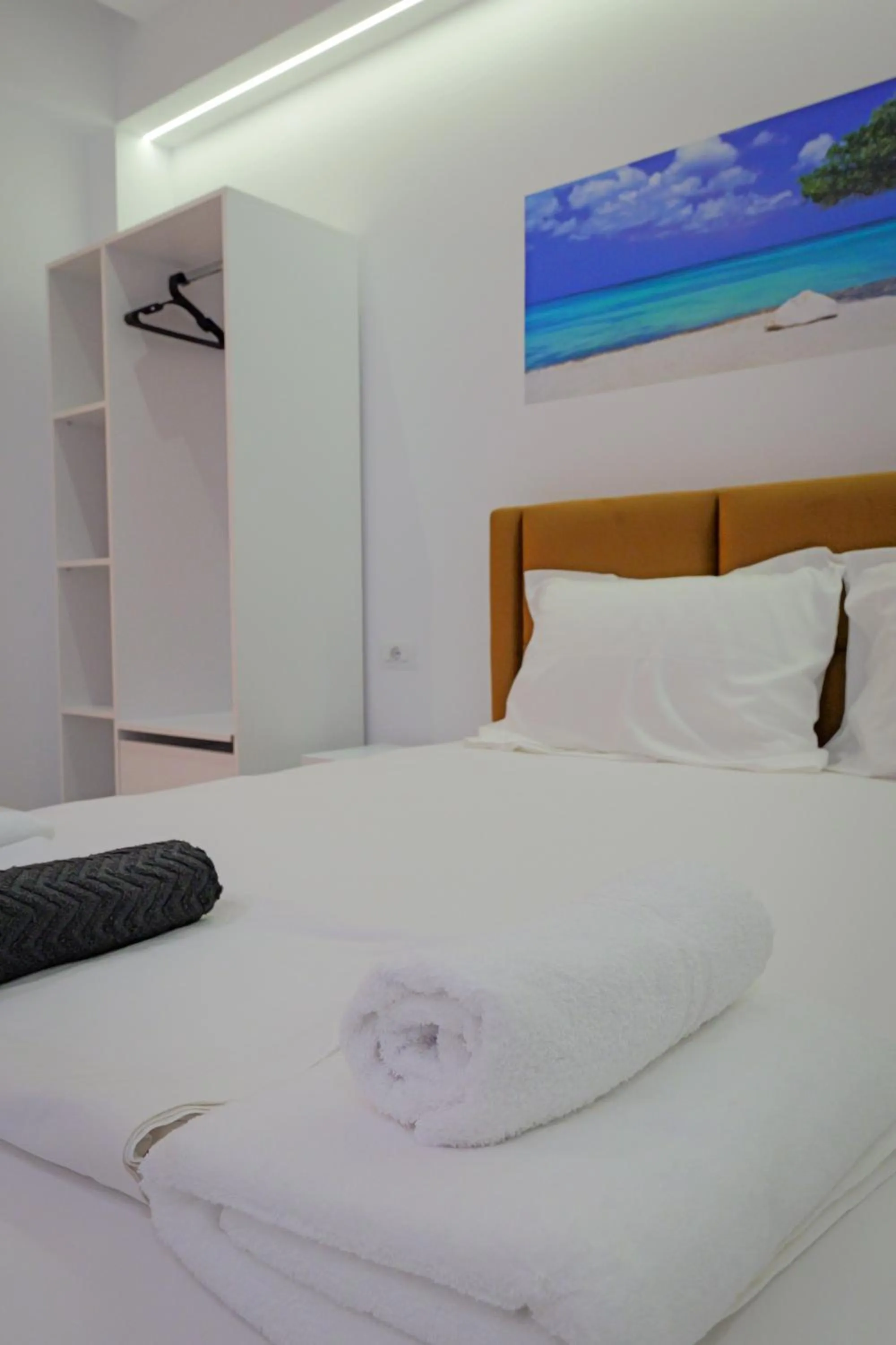 Bed in Central Garden Sofia 1- Free Parking