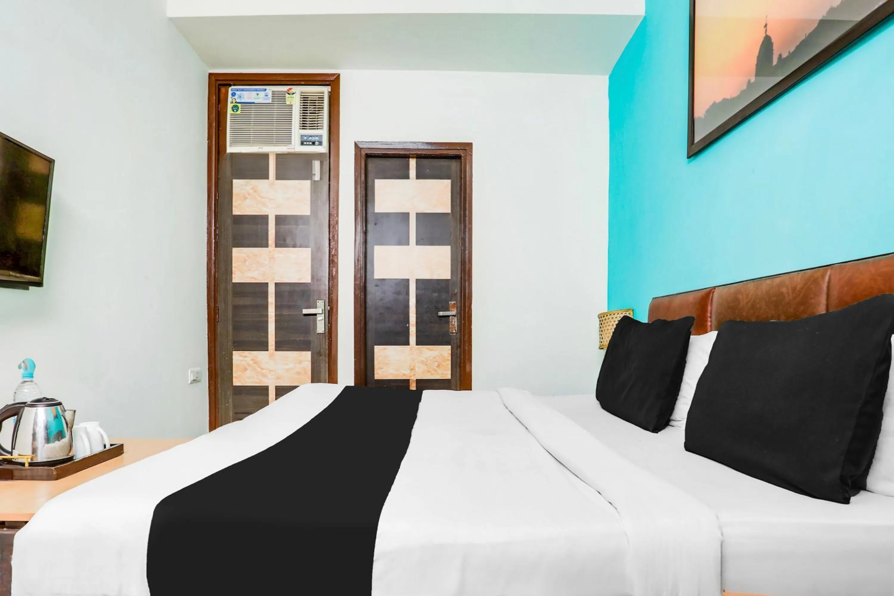 Bedroom, Bed in Super Hotel O KD Plaza 6