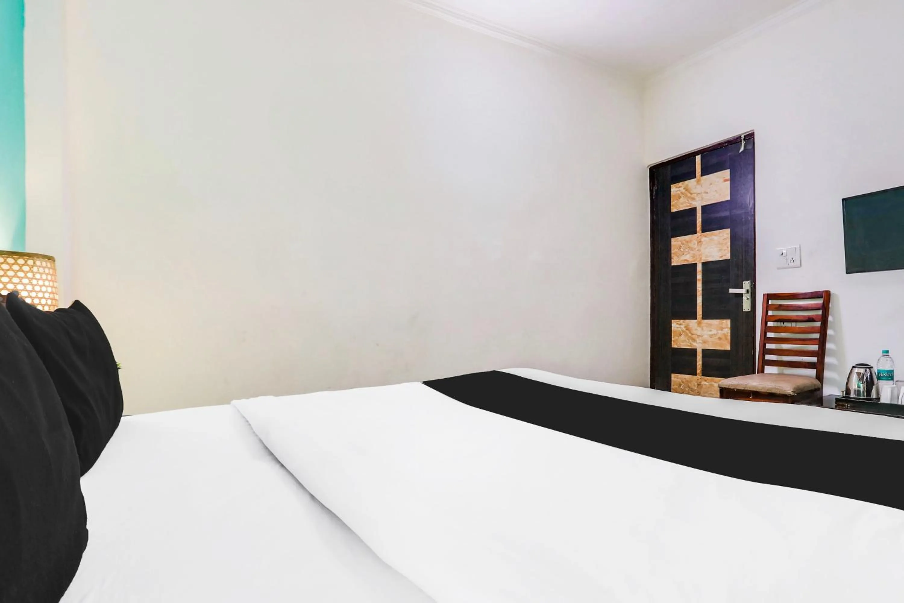 Bedroom, Bed in Super Hotel O KD Plaza 6