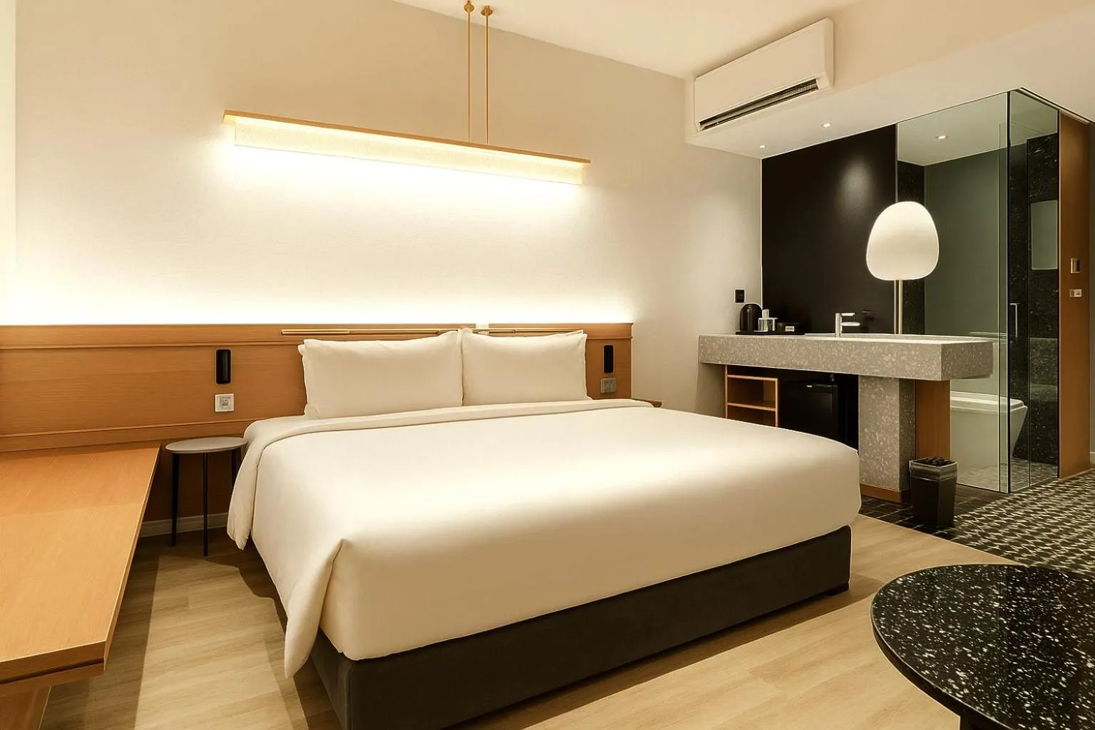 Bed in Bintang Collectionz Hotel