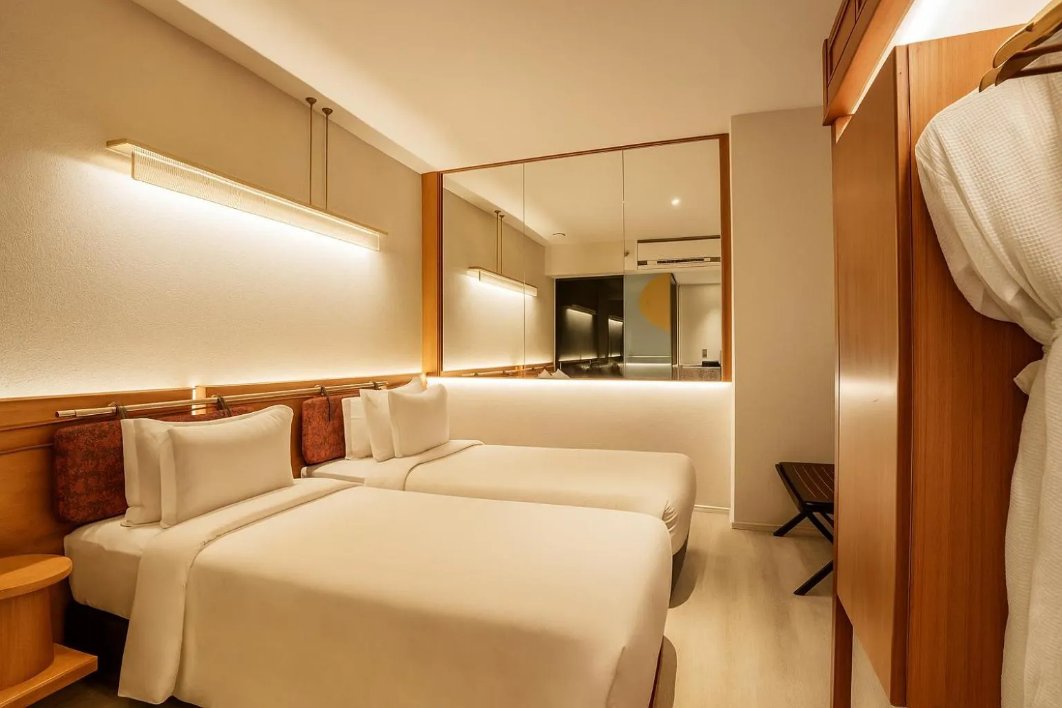 Bed in Bintang Collectionz Hotel