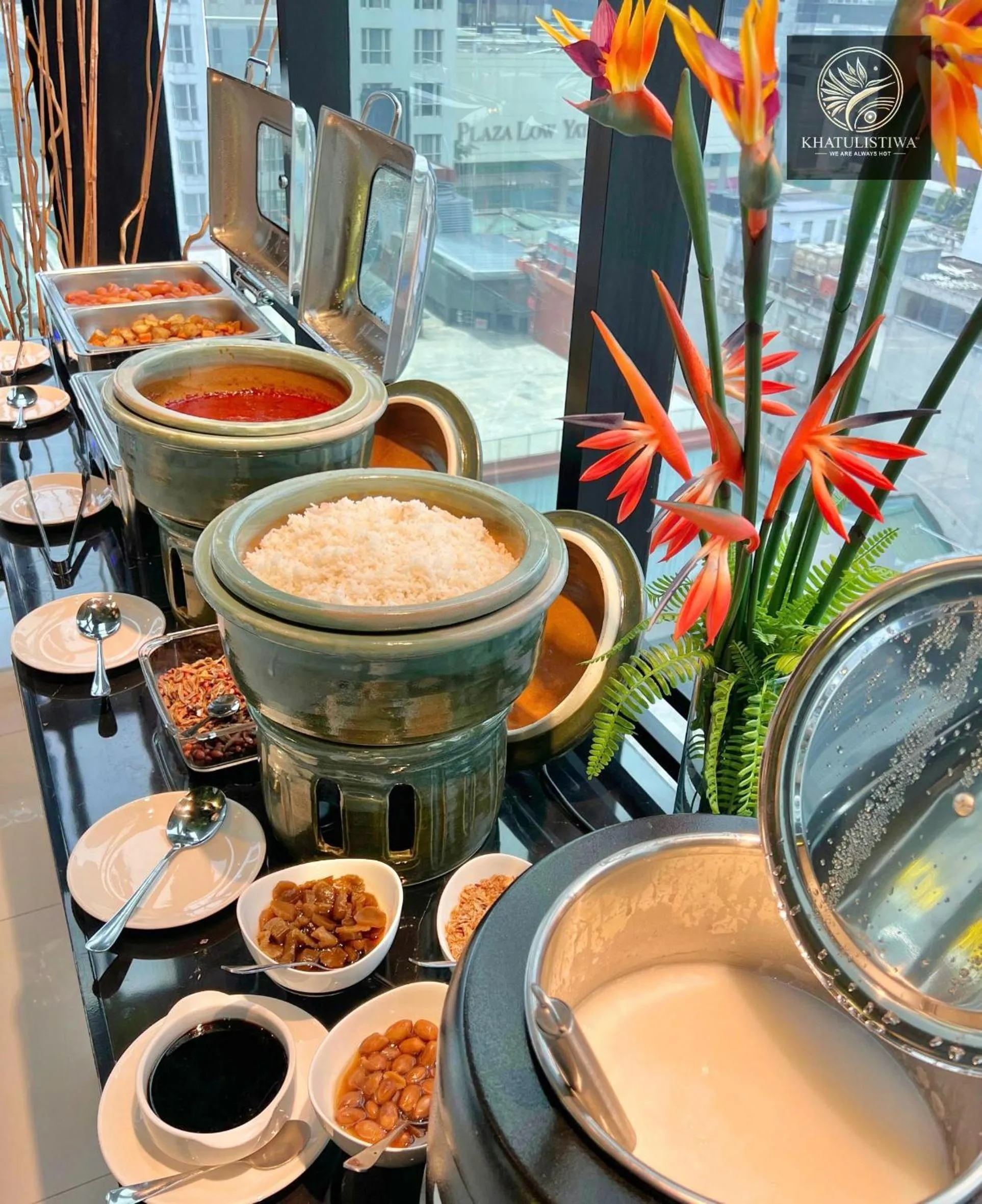 Buffet breakfast in Bintang Collectionz Hotel