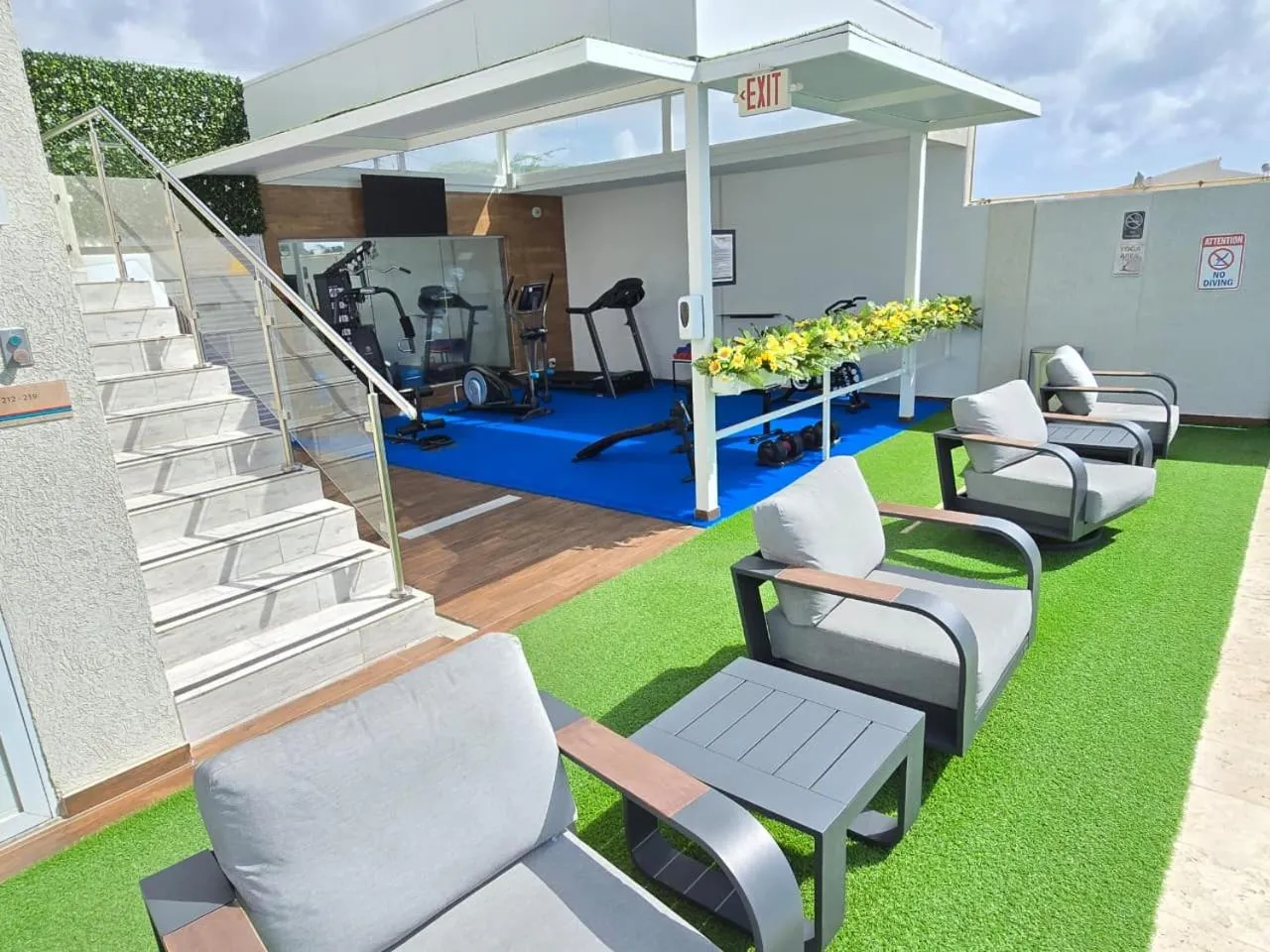 Aruba Boutique & Art Hotel - Adults Only