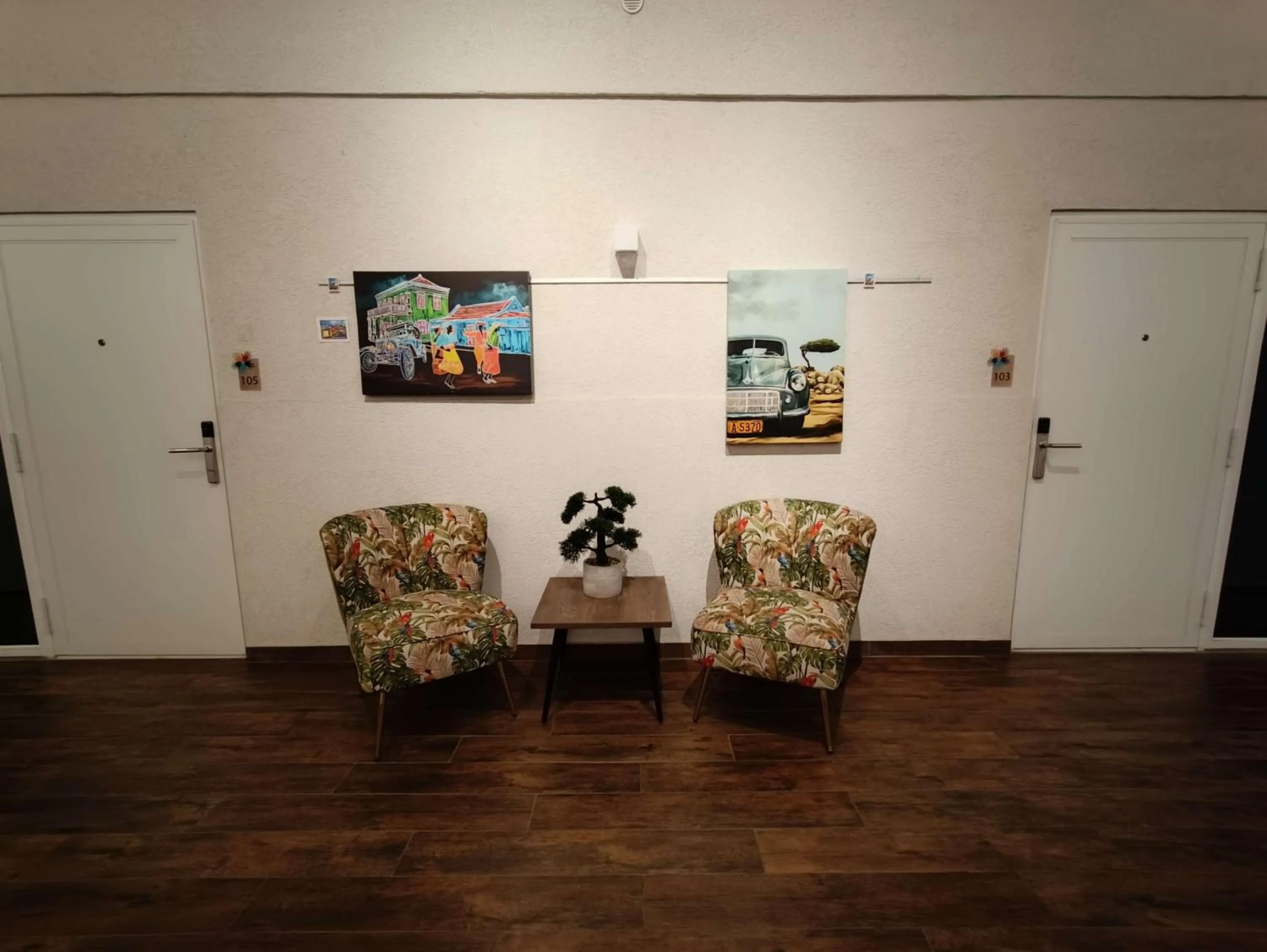 Lobby or reception in Aruba Boutique & Art Hotel - Adults Only