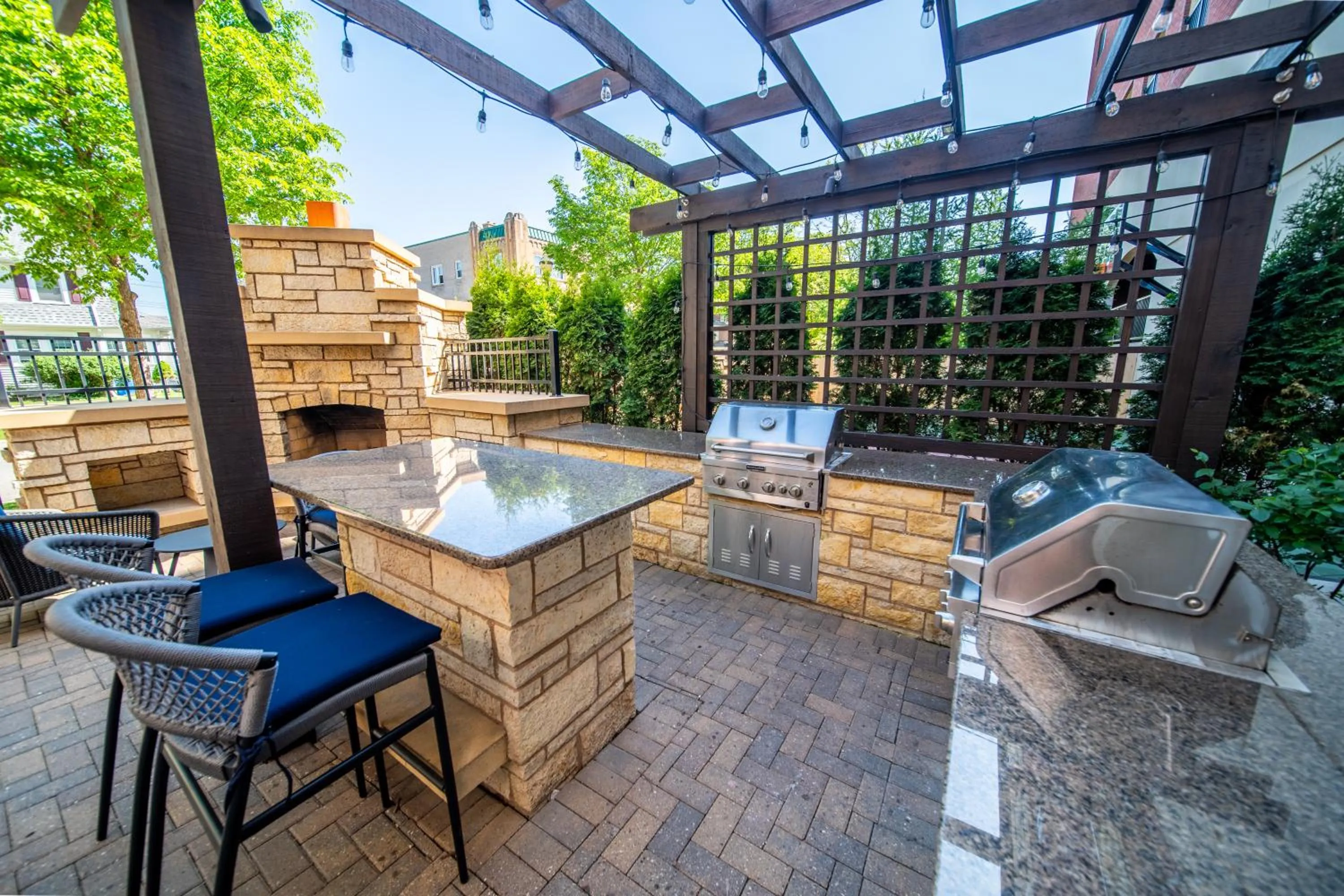 Patio in Homewood Suites by Hilton Rochester Mayo Clinic-St. Marys Campus