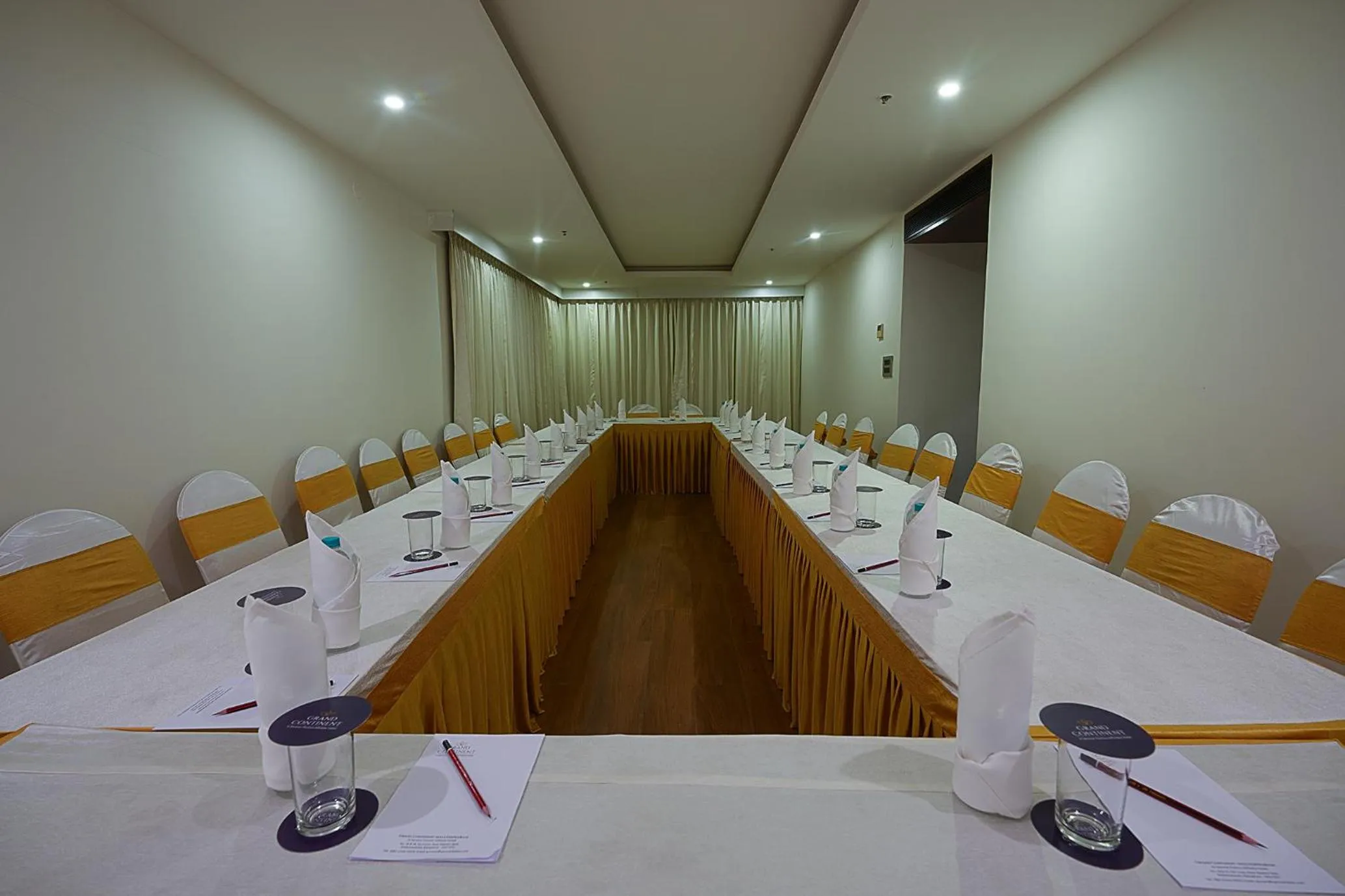 Meeting/conference room in Grand Continent Malleshwaram A Sarovar Portico Affiliate Hotel