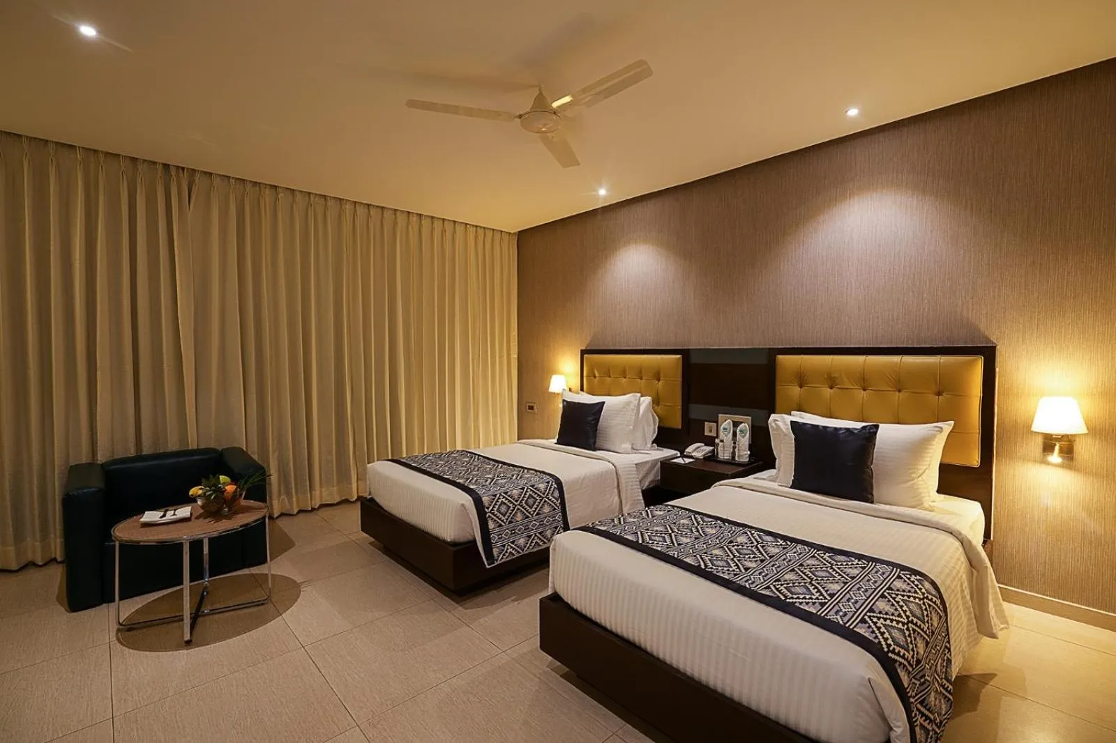 Bedroom, Bed in Grand Continent Malleshwaram A Sarovar Portico Affiliate Hotel