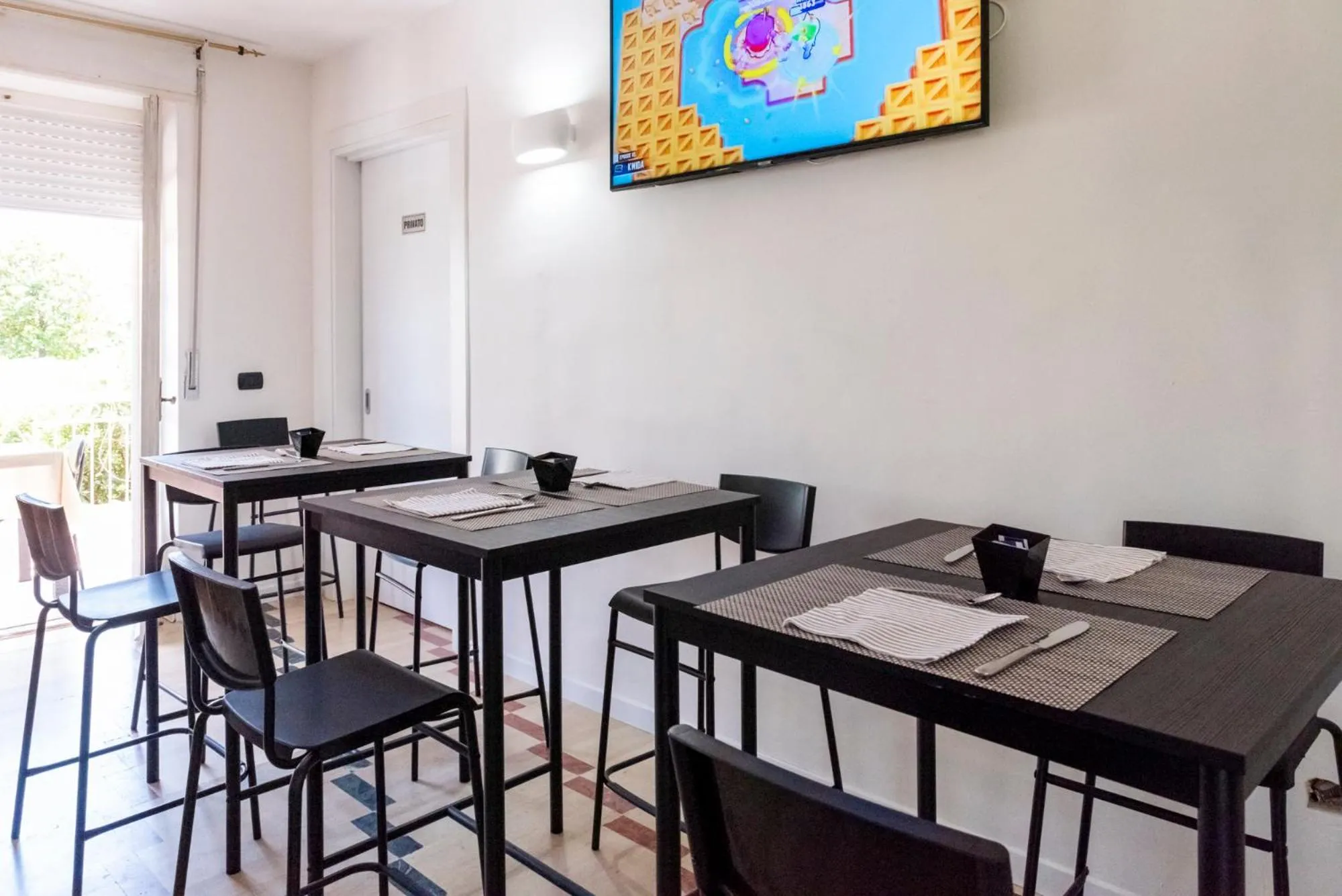 Restaurant/places to eat in SOLARIS PAESTUM