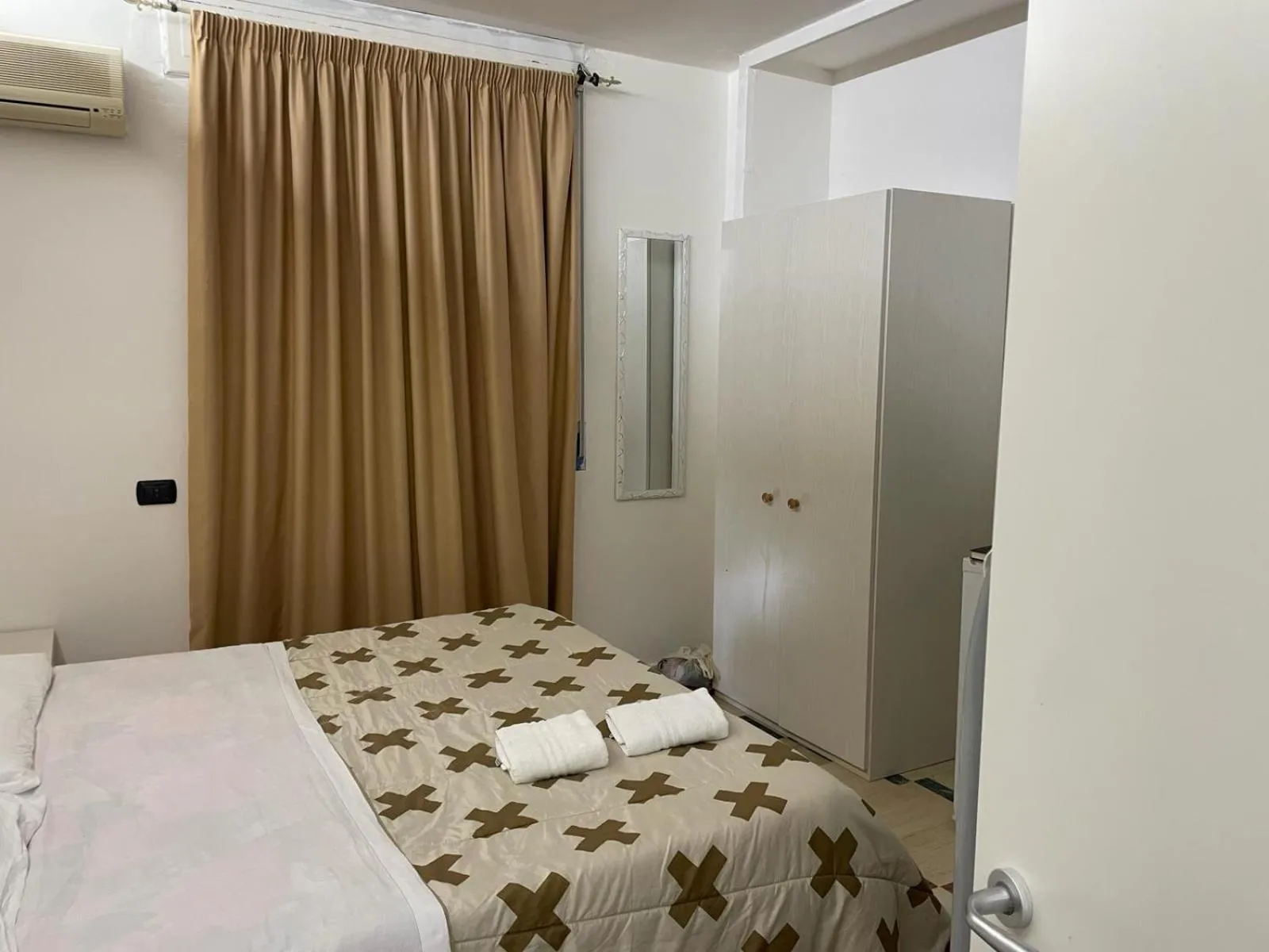 Bed in SOLARIS PAESTUM