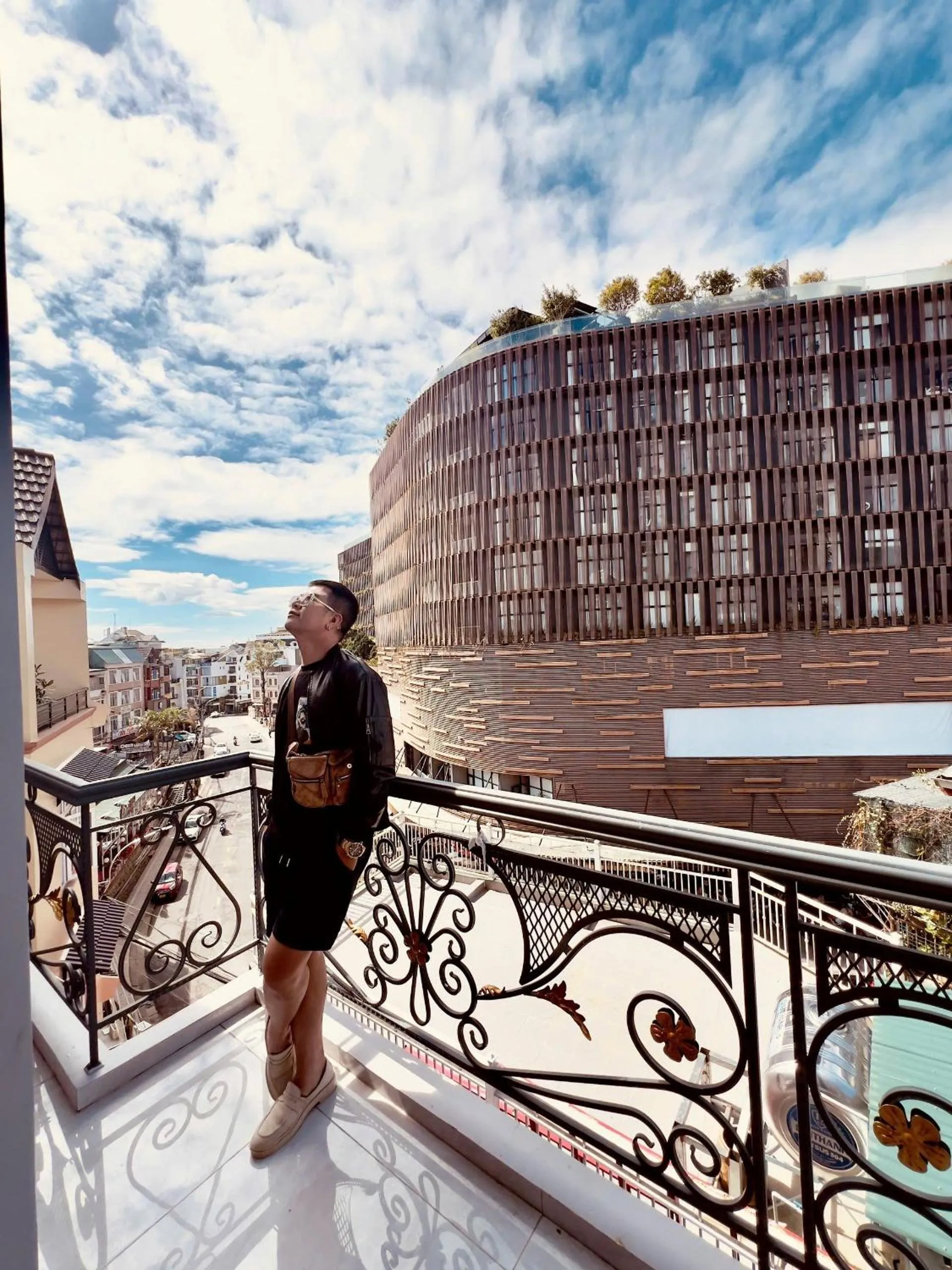 Other in Nature Hotel - Win Happy