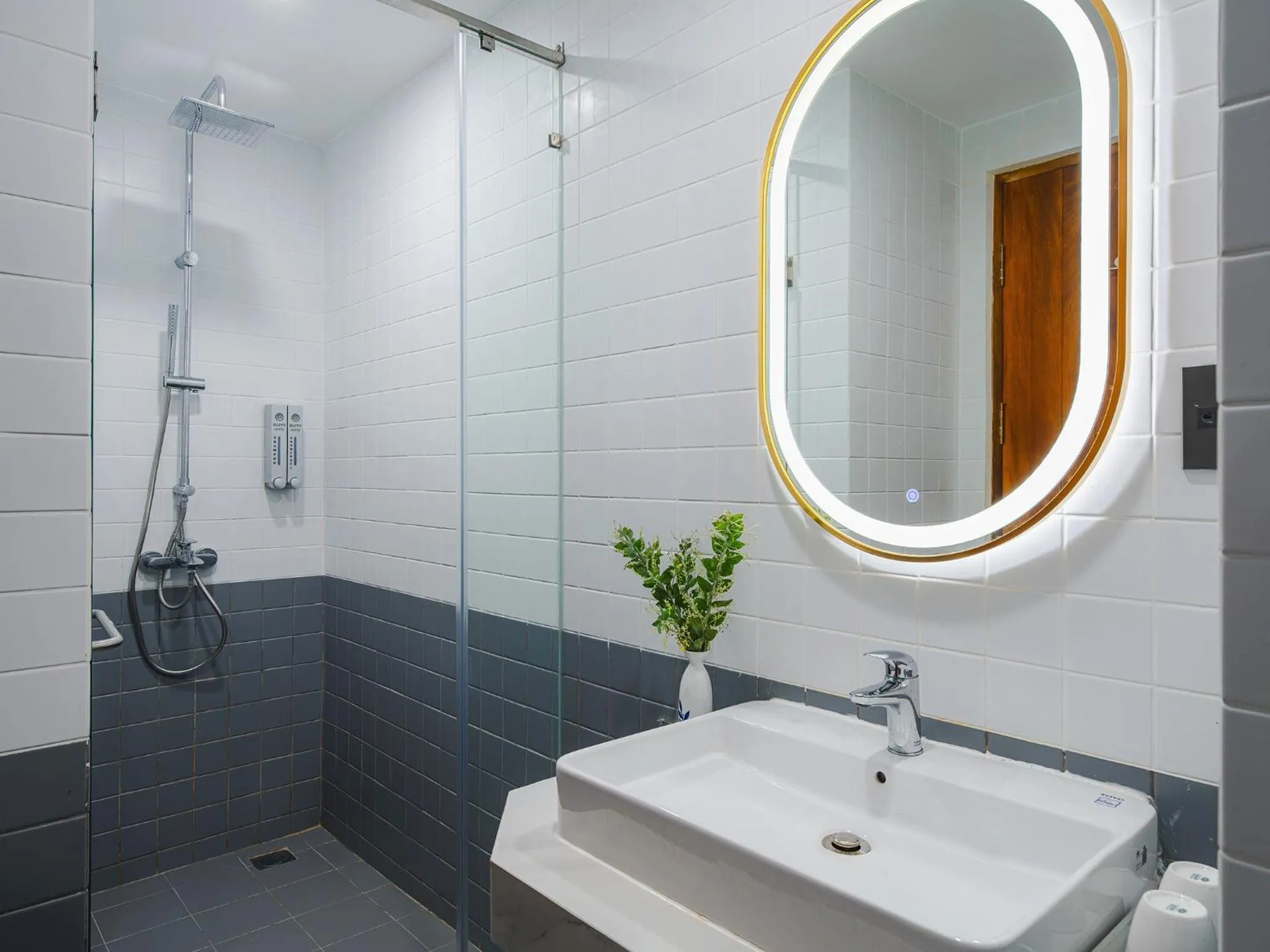 Bathroom in Nature Hotel - Win Happy