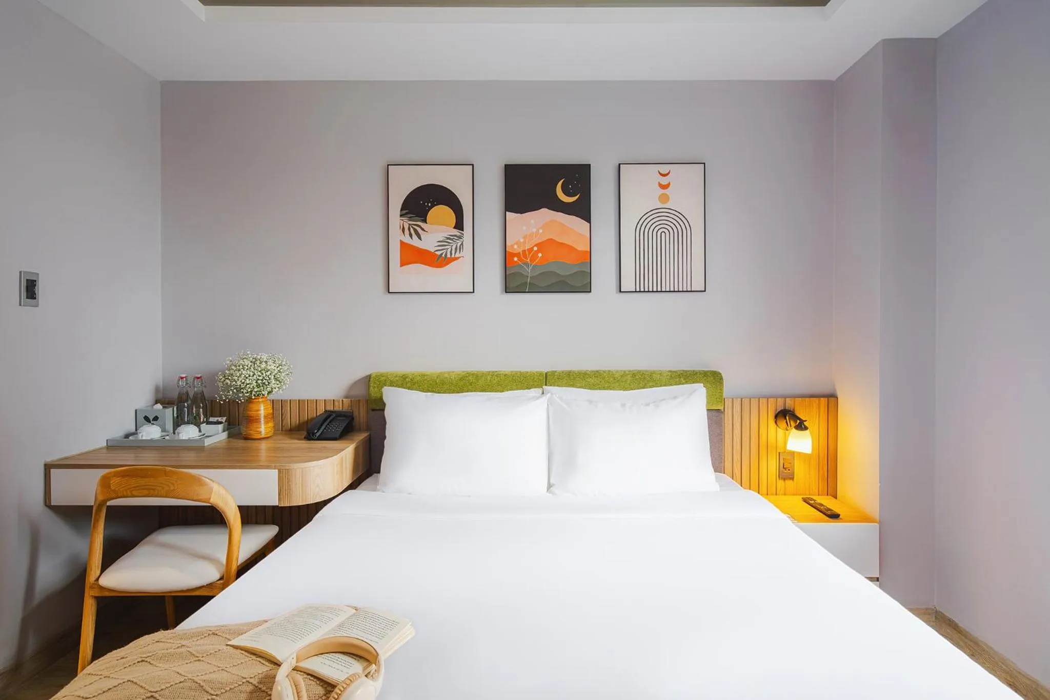 Photo of the whole room, Bed in Nature Hotel - Win Happy