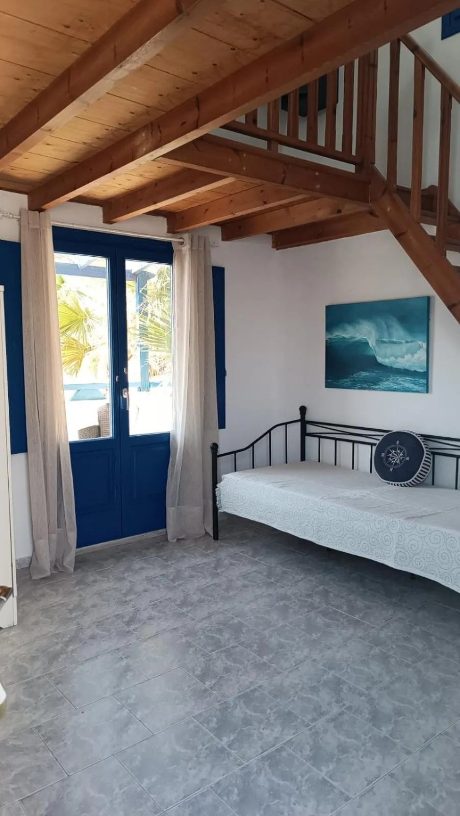 Maisonette in BlackBeach village