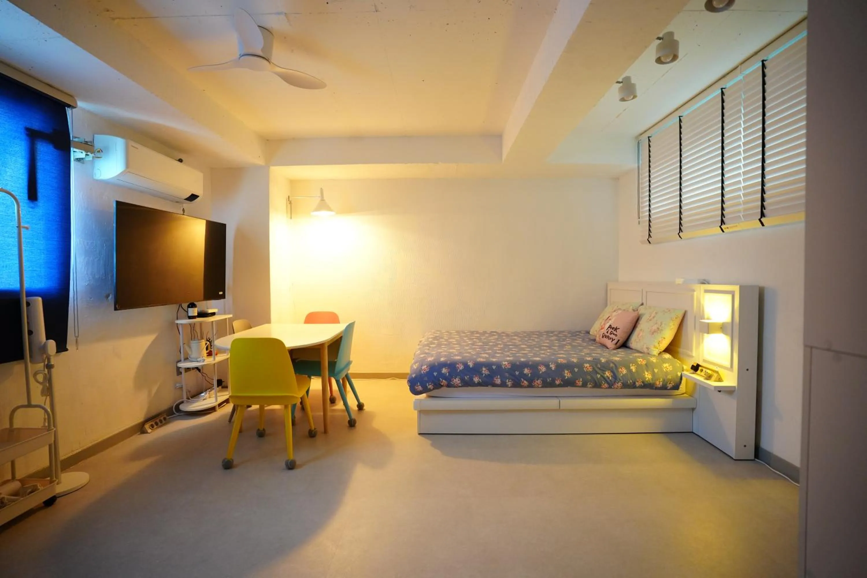 Bed in Residence Unicorn