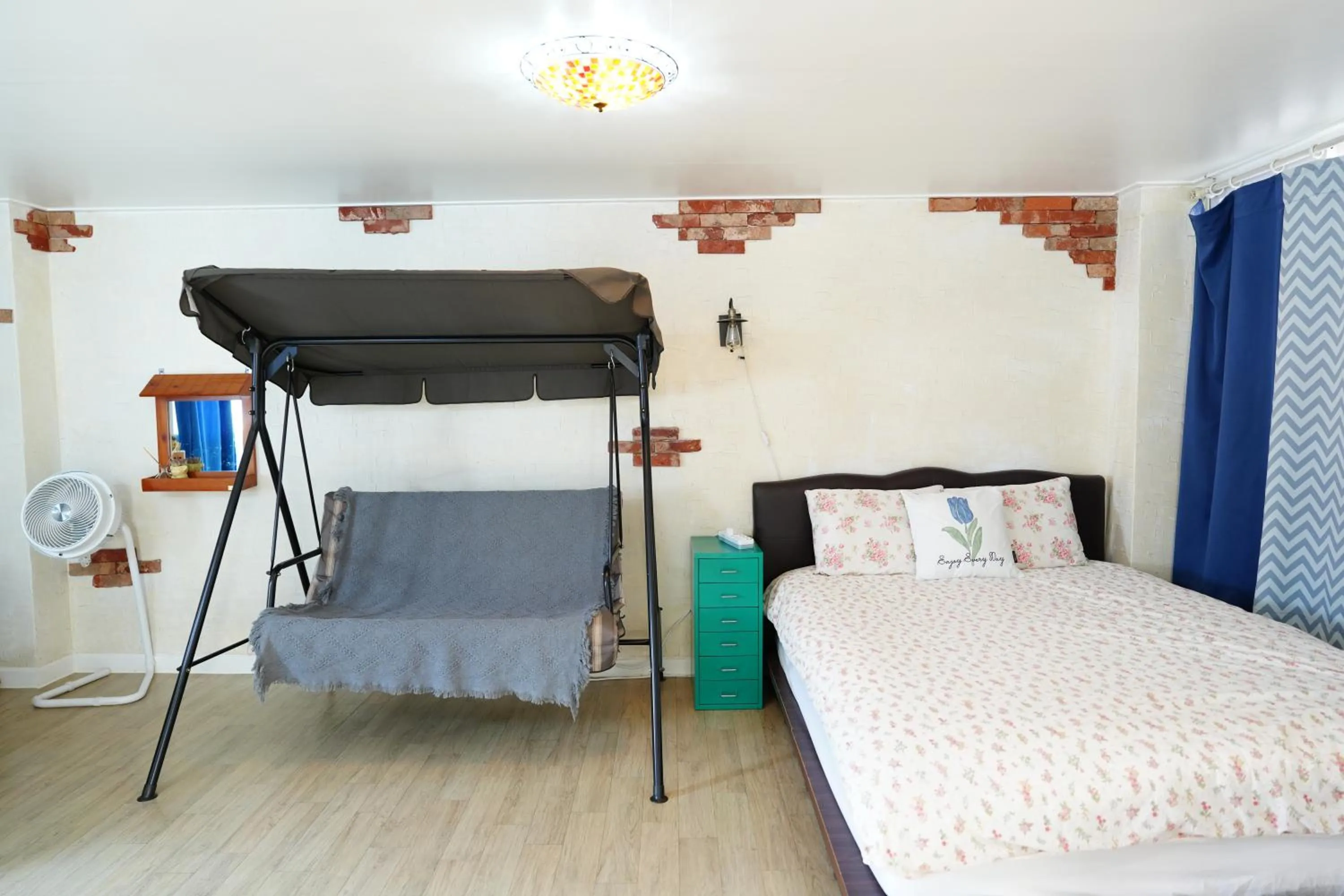 Bed in Residence Unicorn