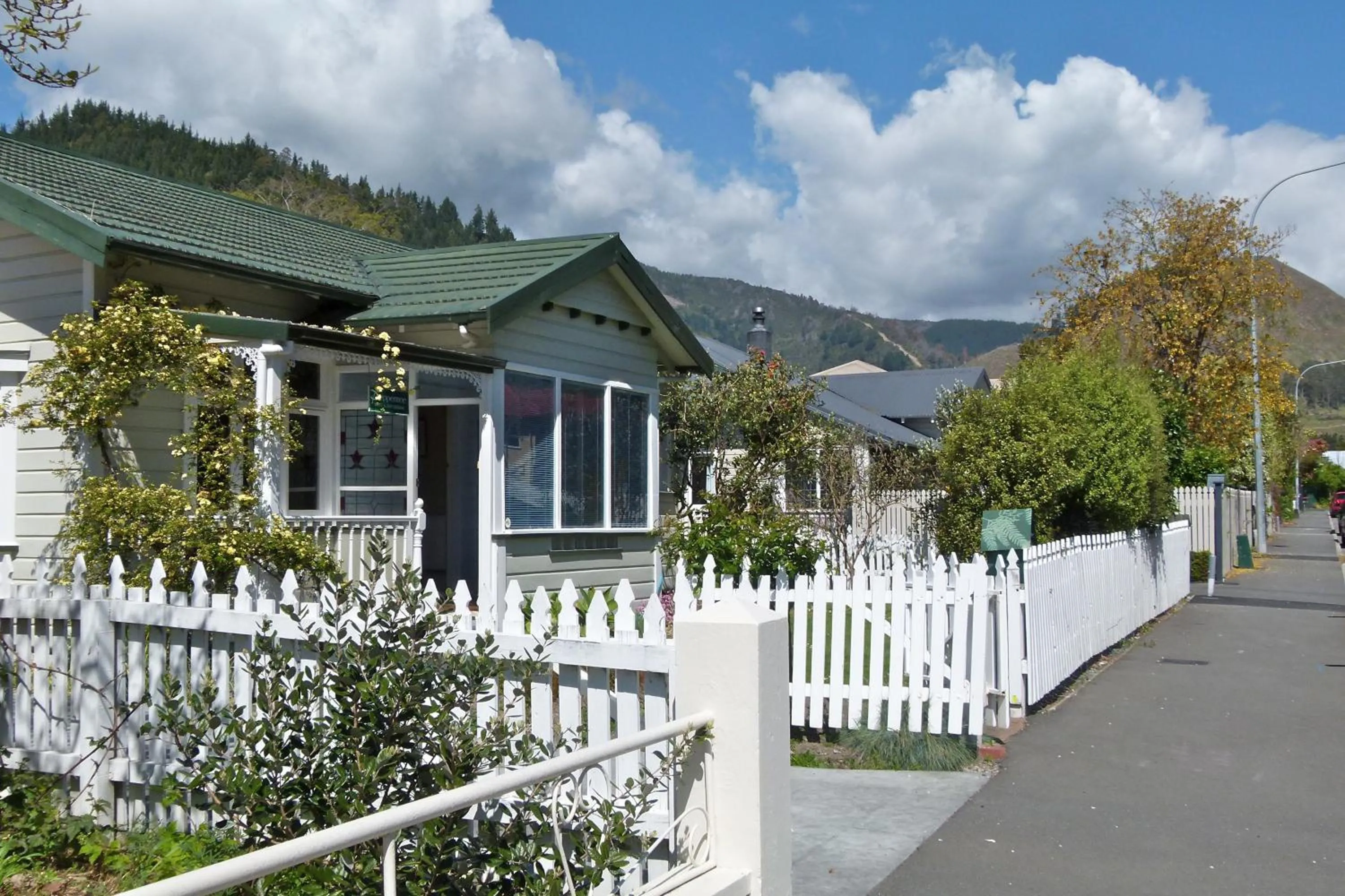 Property building in Peppertree Bed & Breakfast