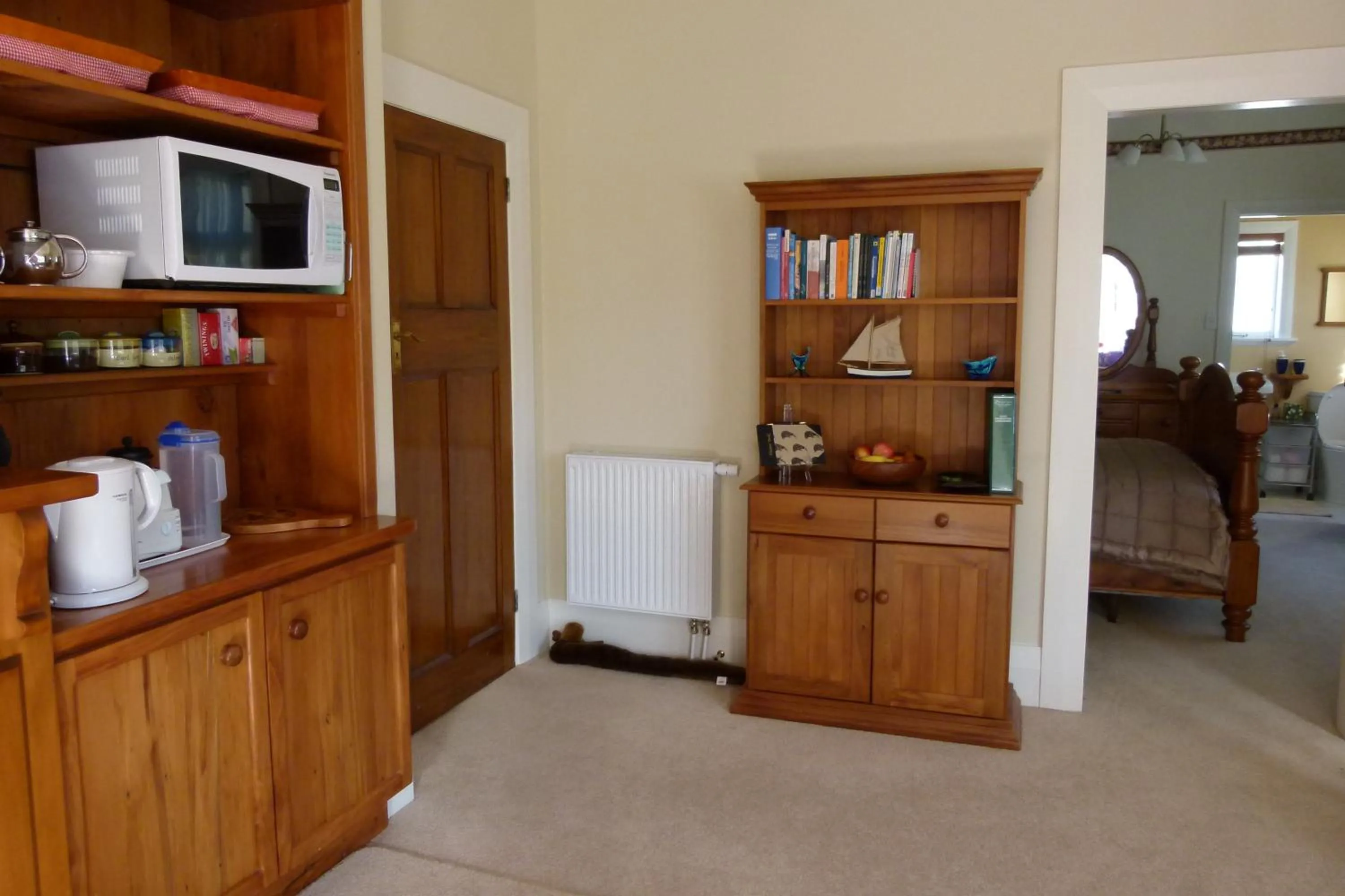 Kitchen or kitchenette in Peppertree Bed & Breakfast