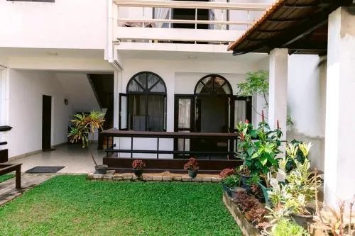Romantic garden hotel
