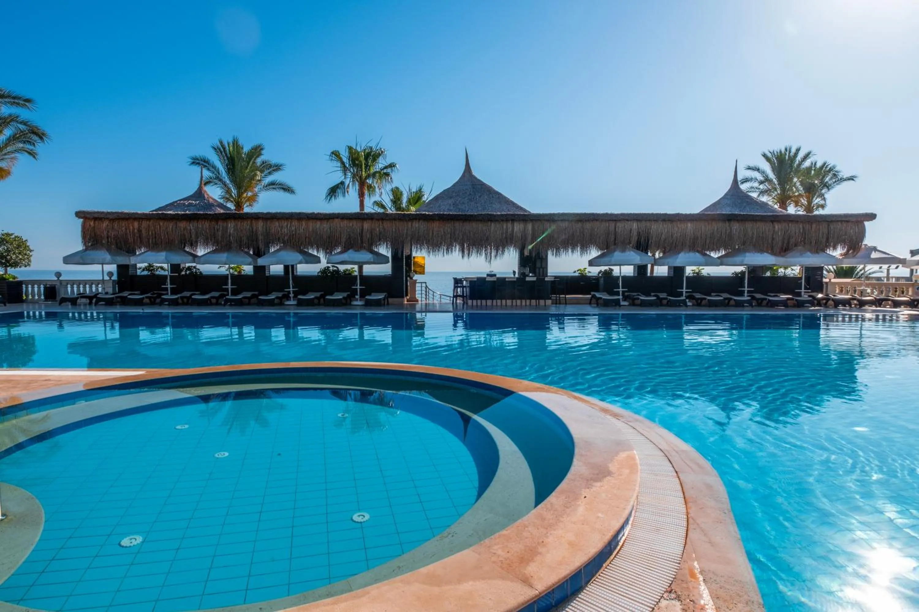 Swimming pool in Vuni Palace Hotel & Casino & SPA