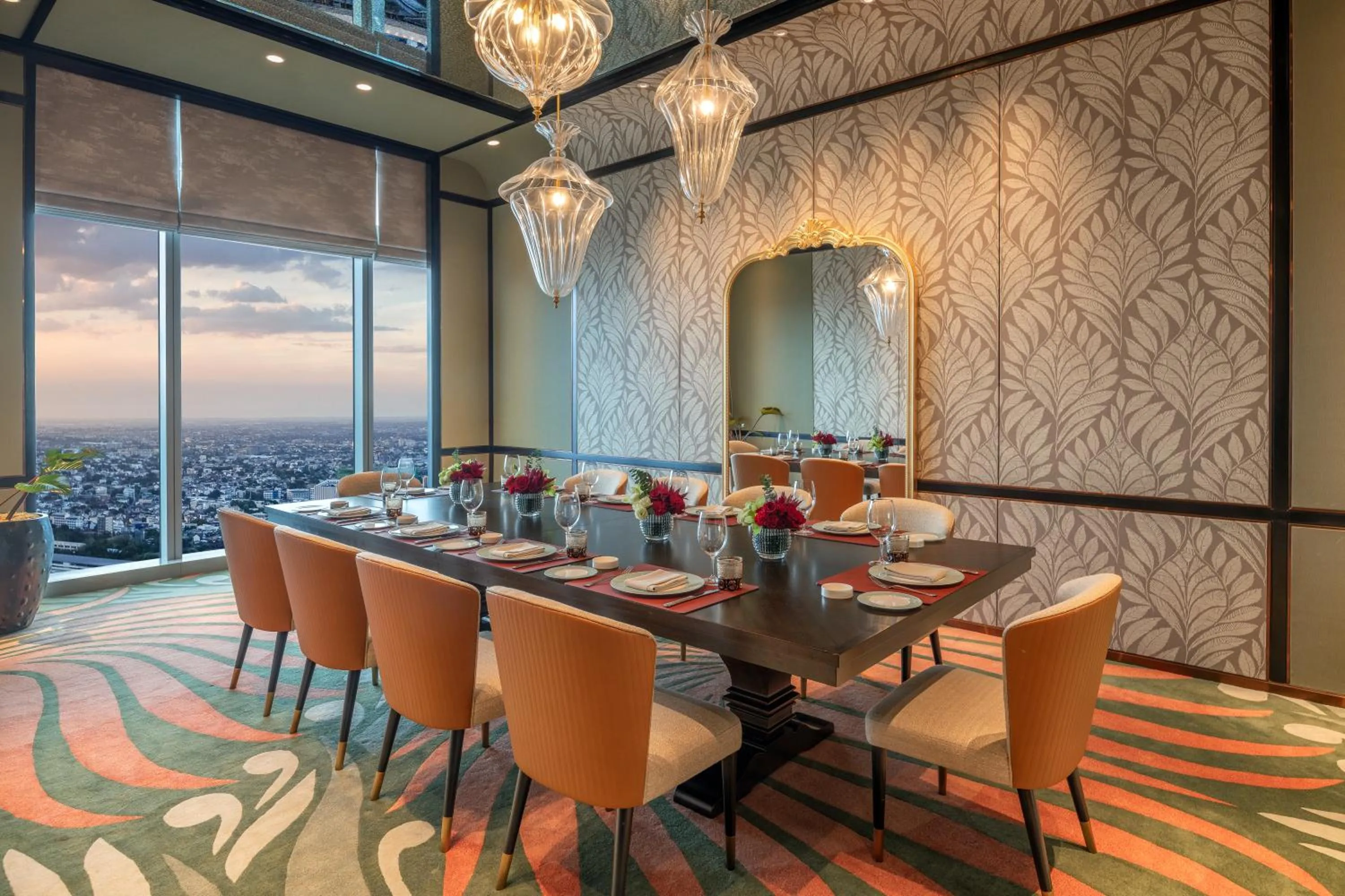 Restaurant/places to eat in Solaire Resort North