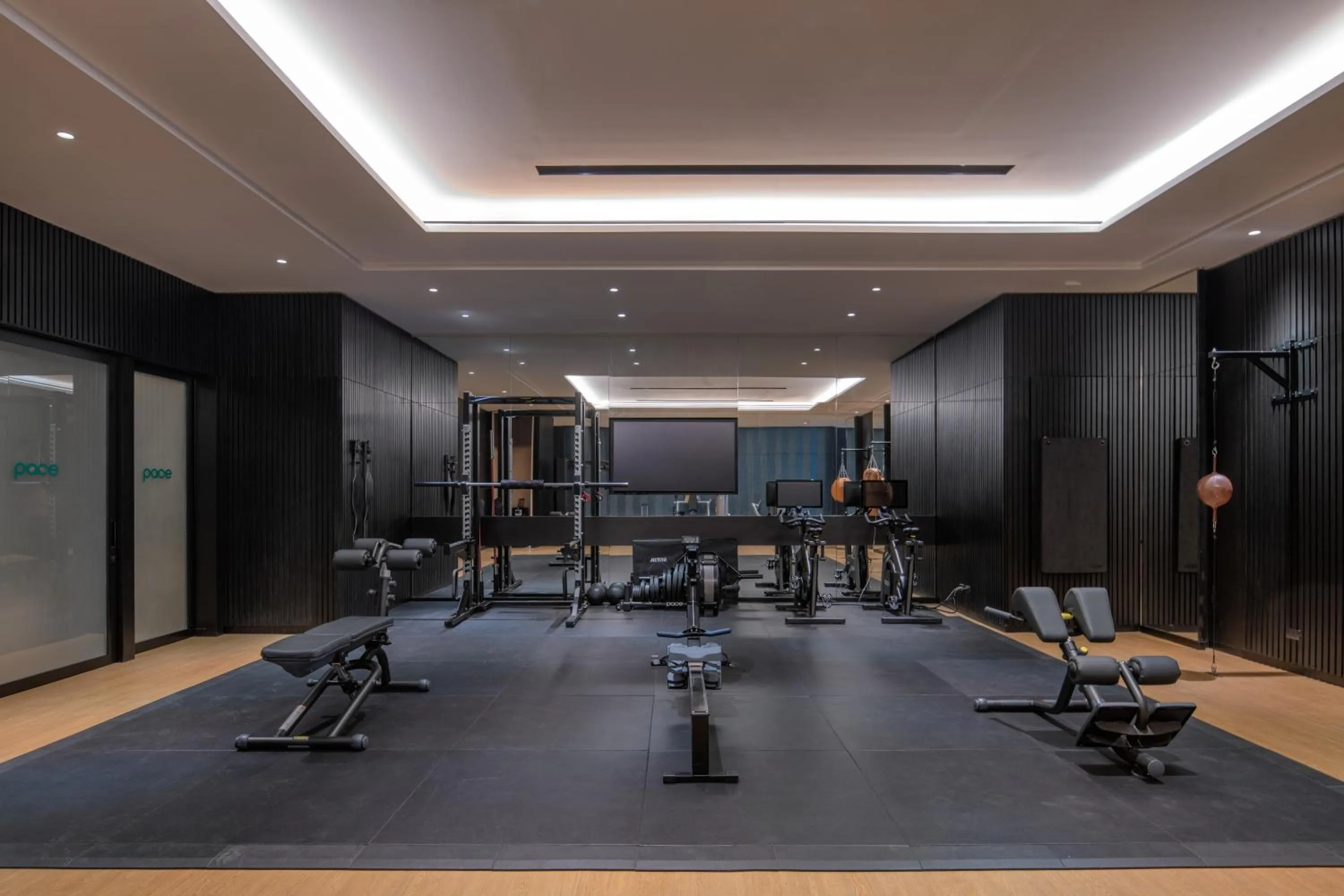 Fitness centre/facilities in Solaire Resort North