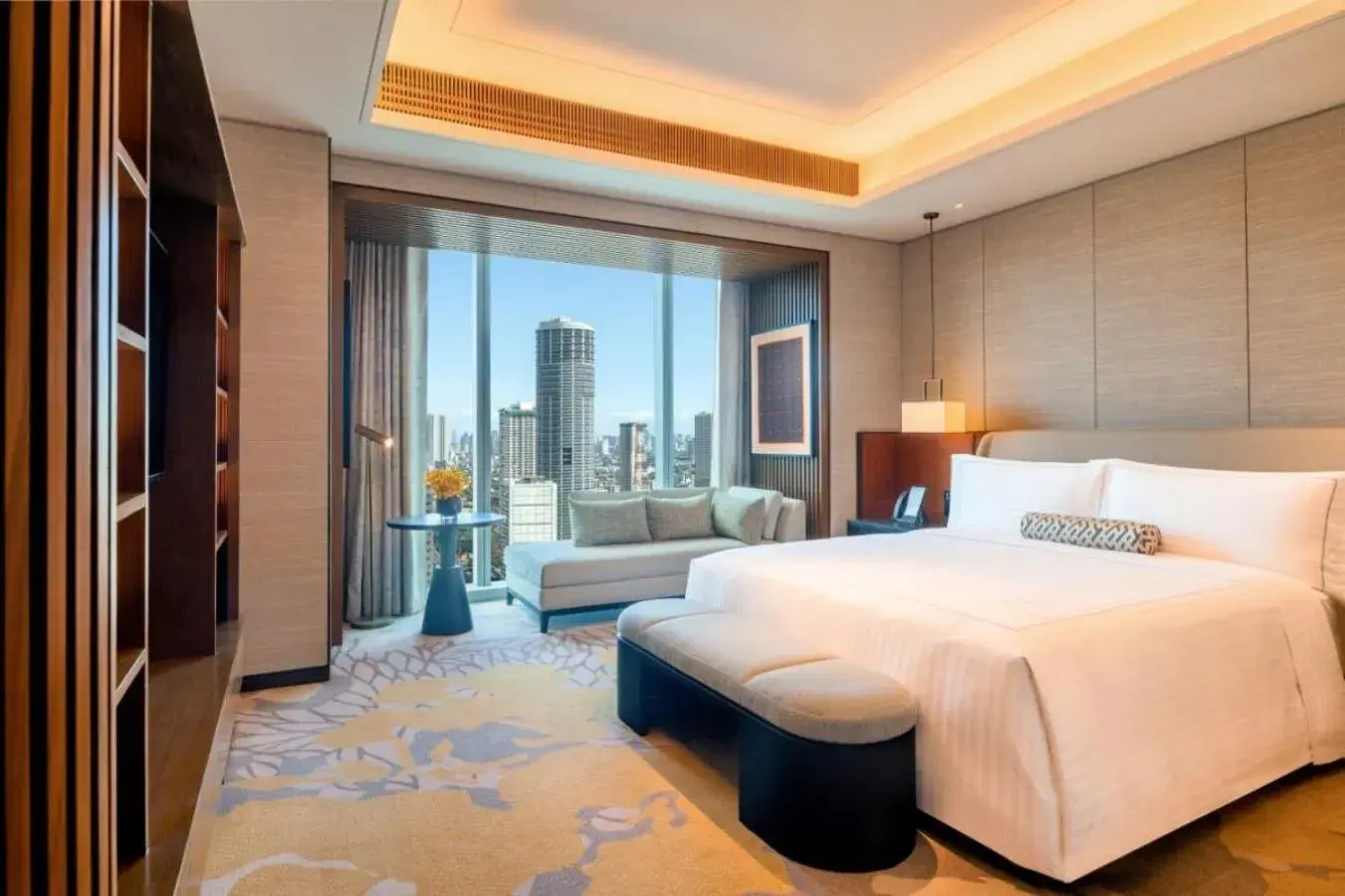 Bedroom, Bed in Solaire Resort North Bedroom, Bed in Solaire Resort North