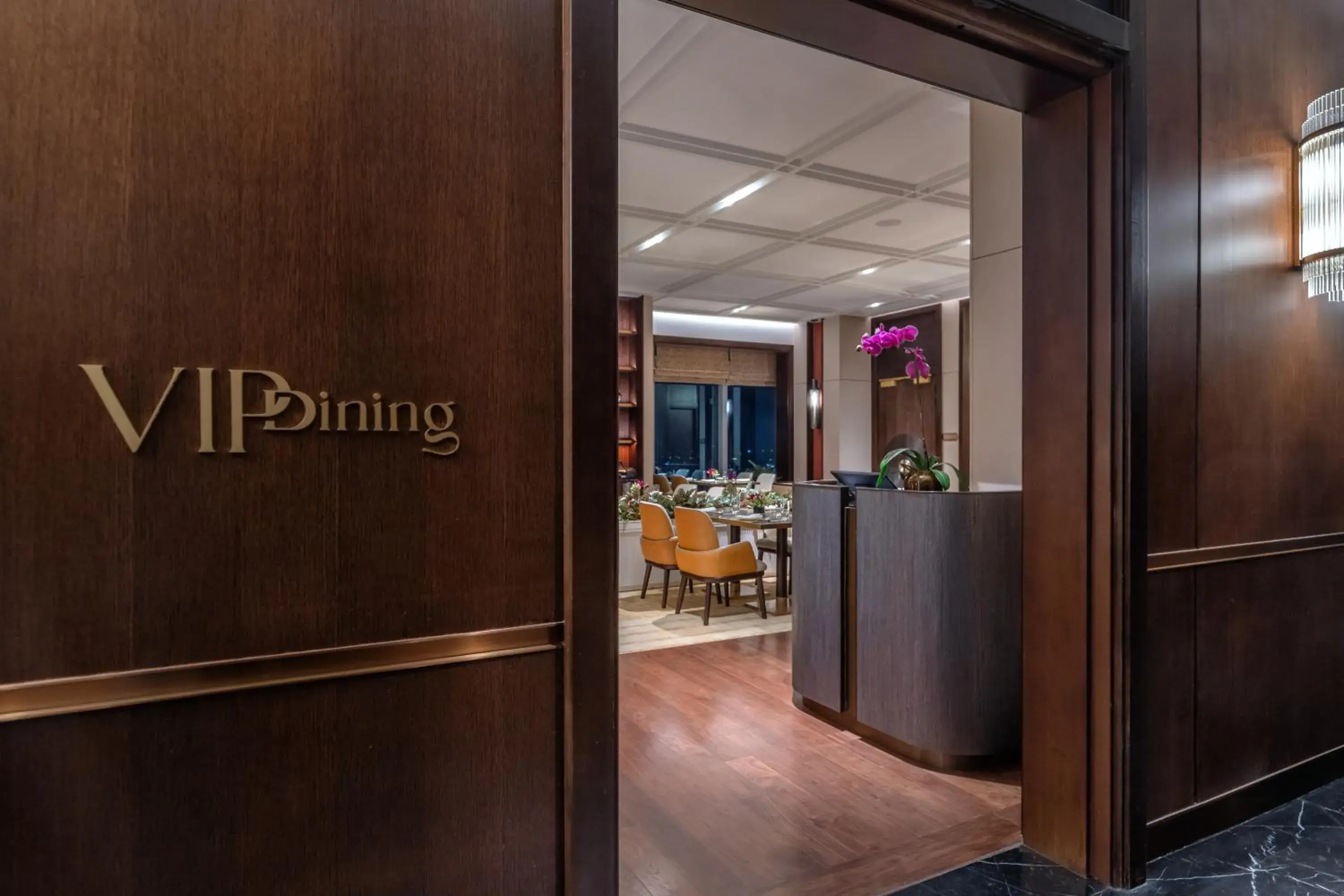 Restaurant/places to eat in Solaire Resort North Restaurant/places to eat in Solaire Resort North