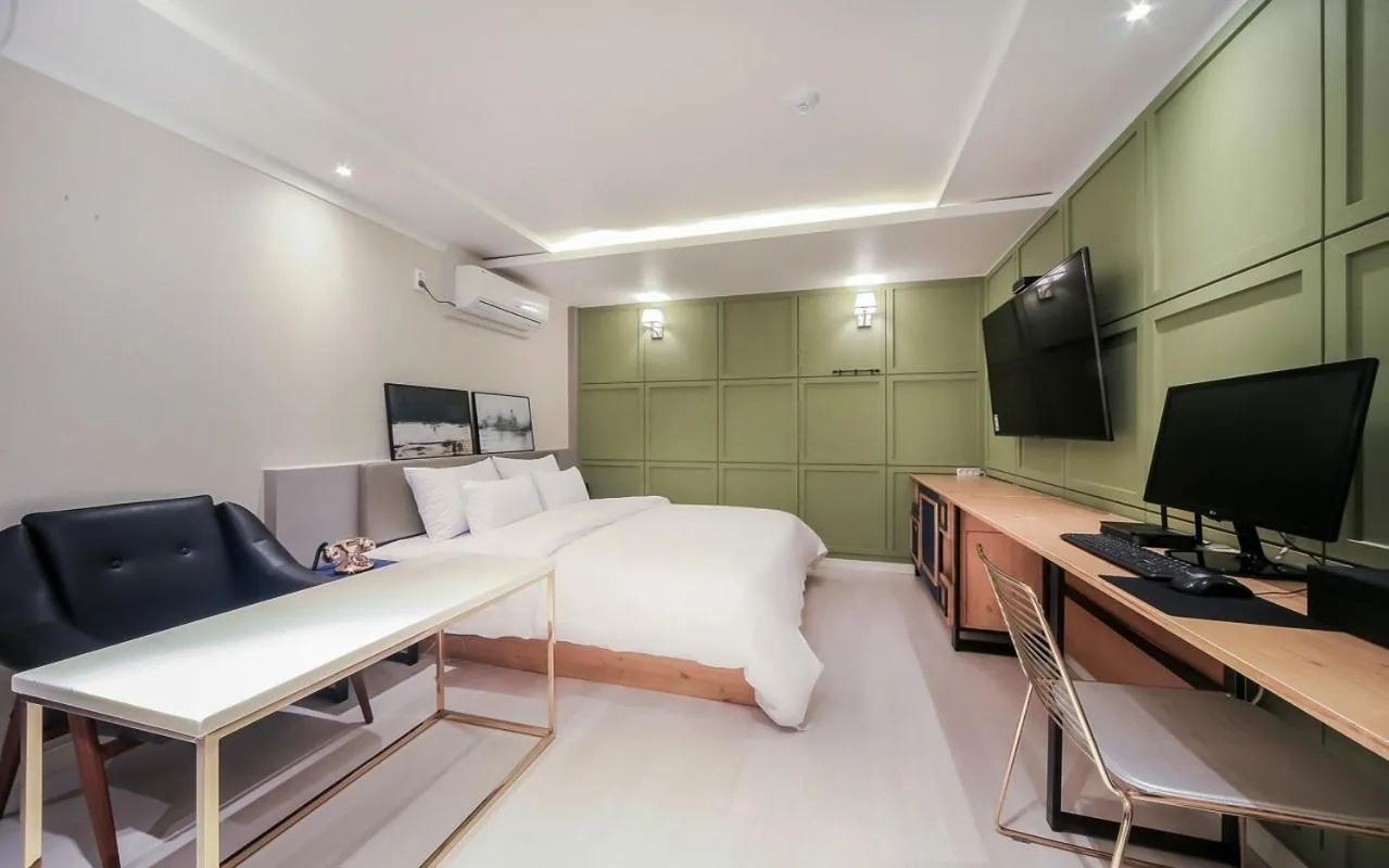 Cheese Hotel Seomyeon