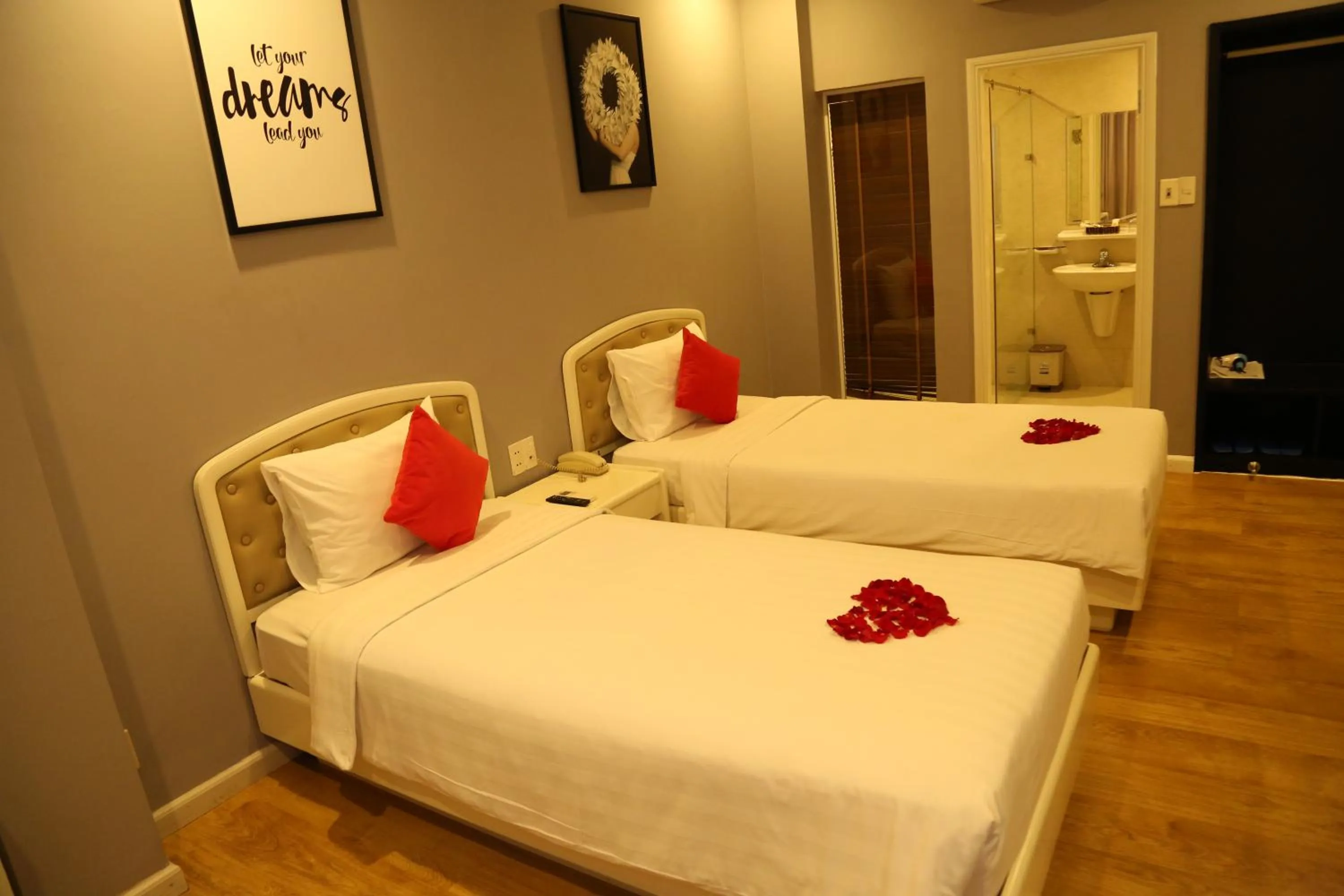 Bedroom in KaKa Hotel Han River