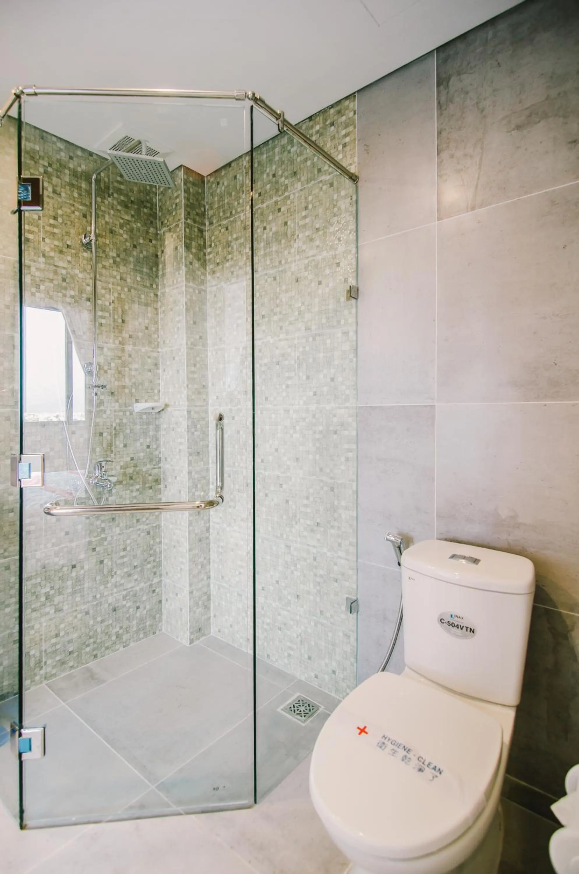 Bathroom in KaKa Hotel Han River