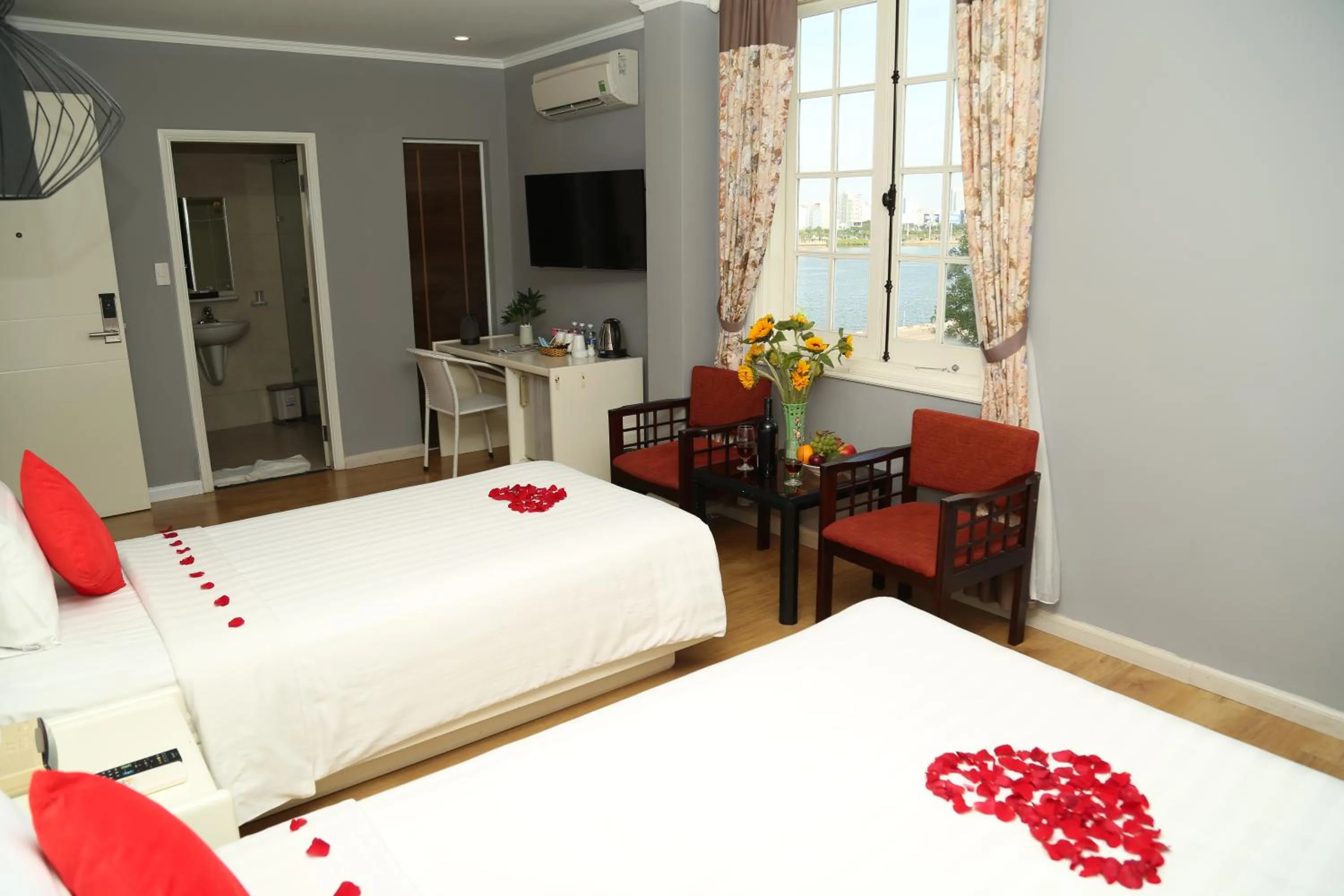 Bedroom in KaKa Hotel Han River