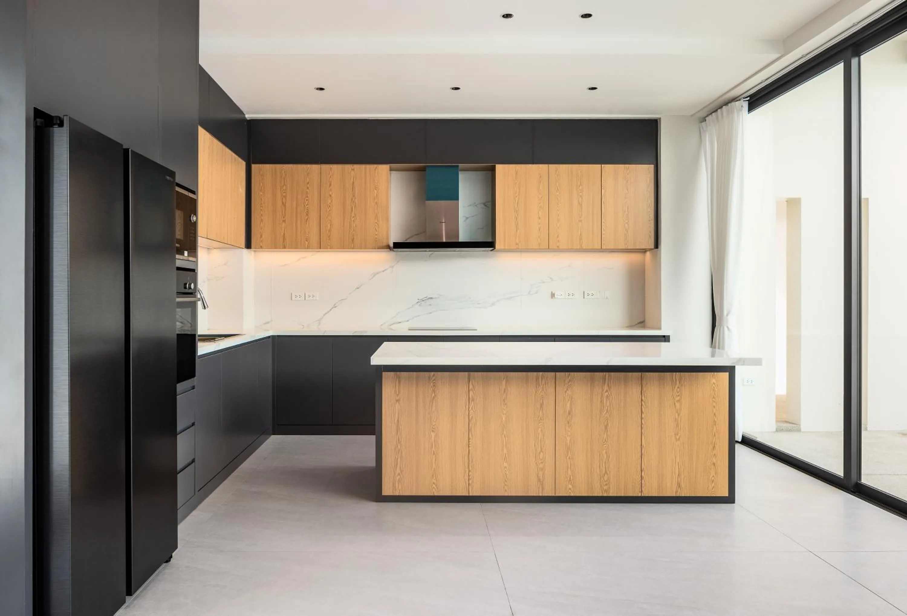 Kitchen or kitchenette in Sun Diego Resort Pool Villa