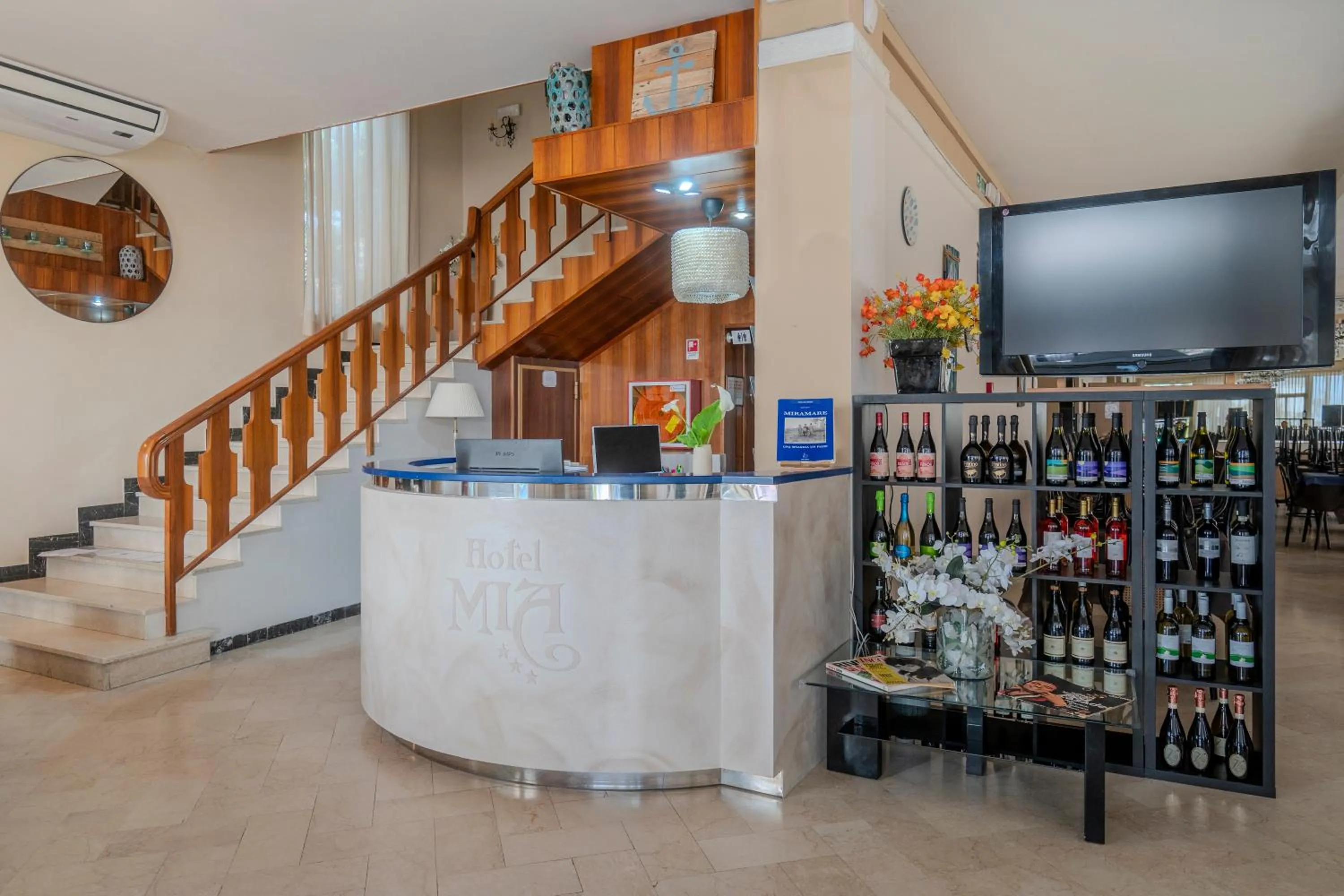 Lobby or reception in Hotel Mia