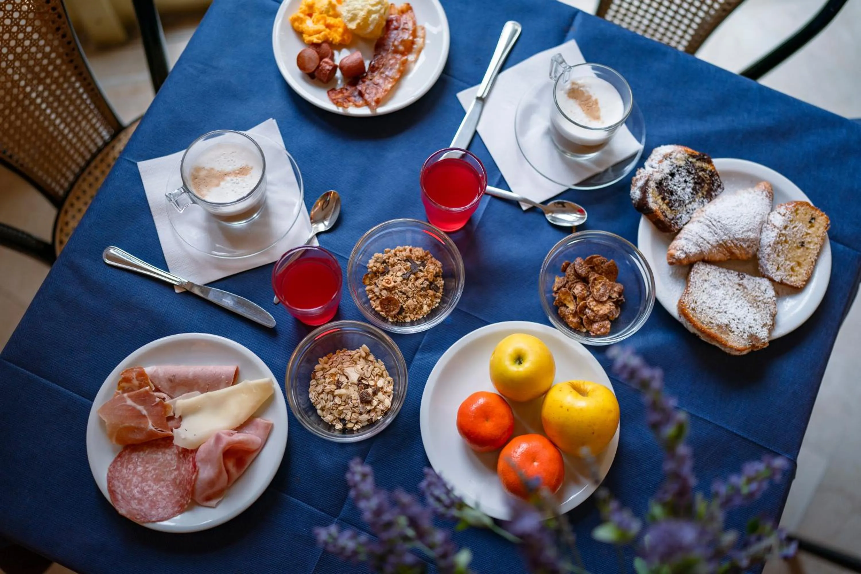 Breakfast in Hotel Mia