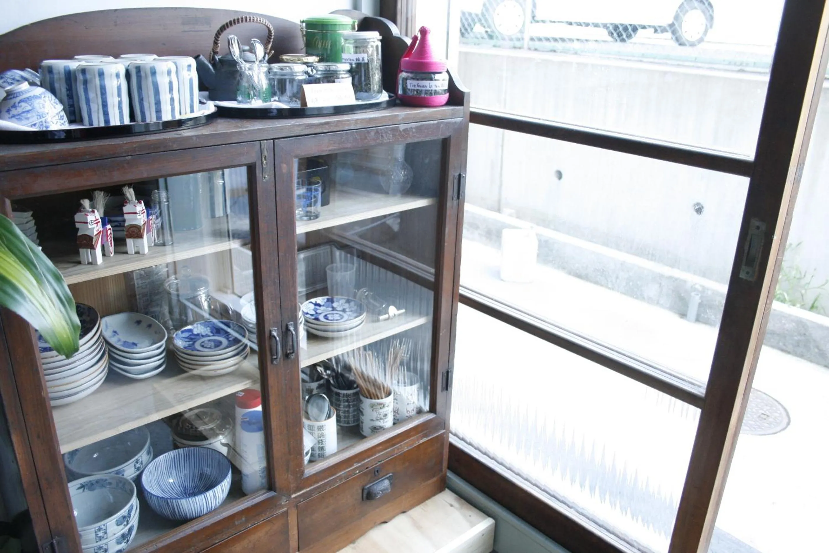 Kitchen or kitchenette in Tokyo Hikari Guesthouse