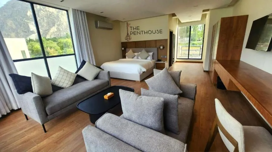 Bedroom in Himmel Skardu By Luxus