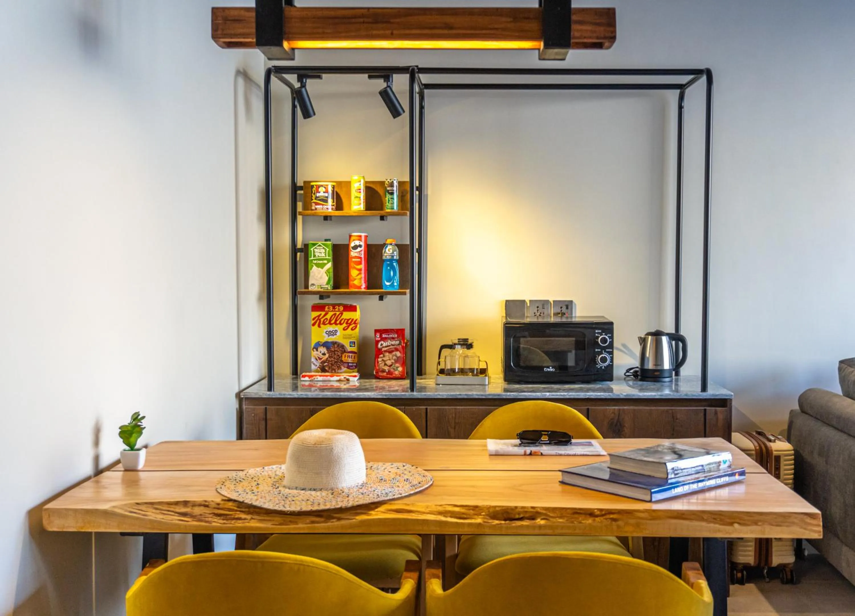 Lounge or bar in Himmel Skardu By Luxus