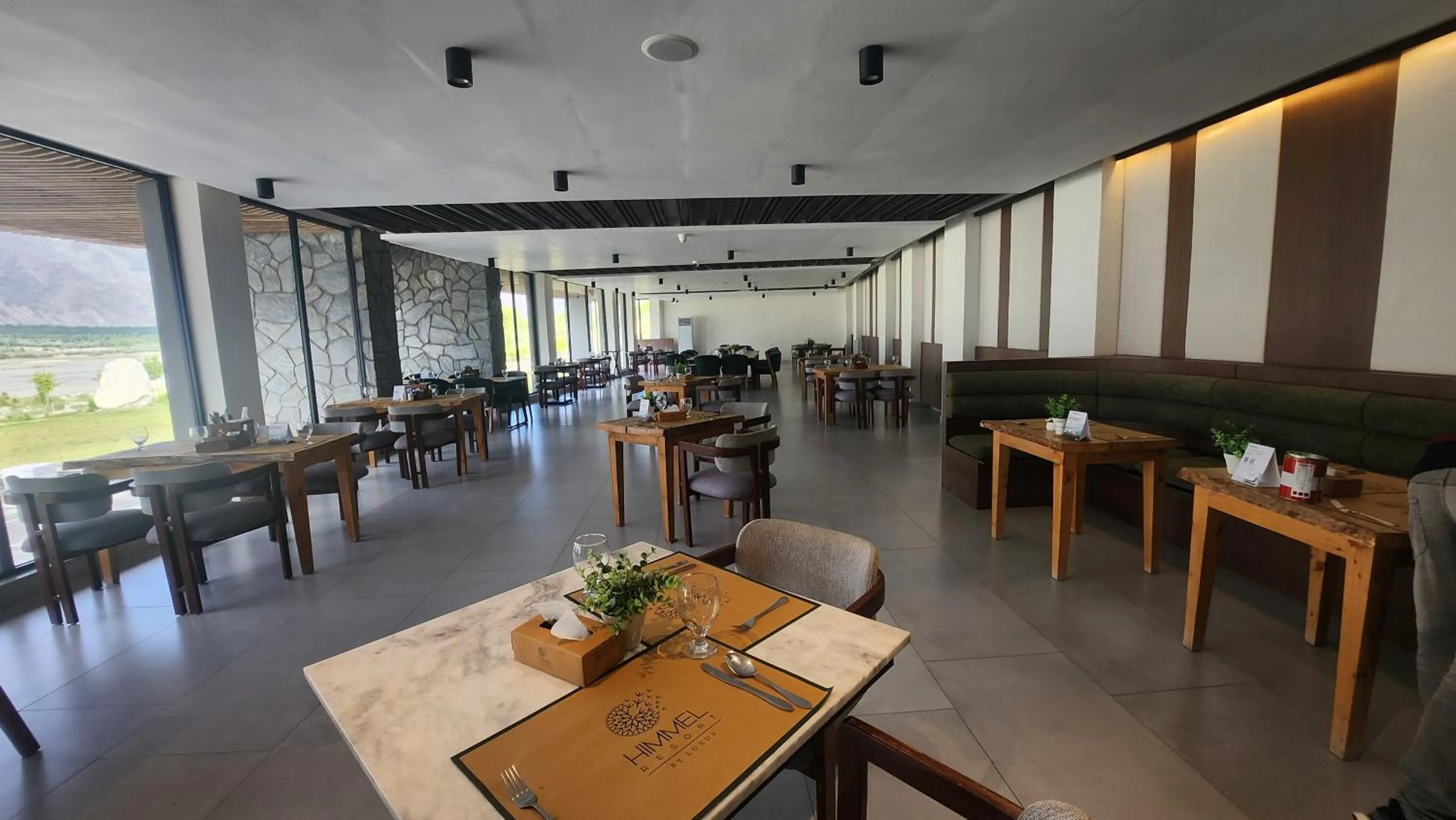 Restaurant/places to eat in Himmel Skardu By Luxus