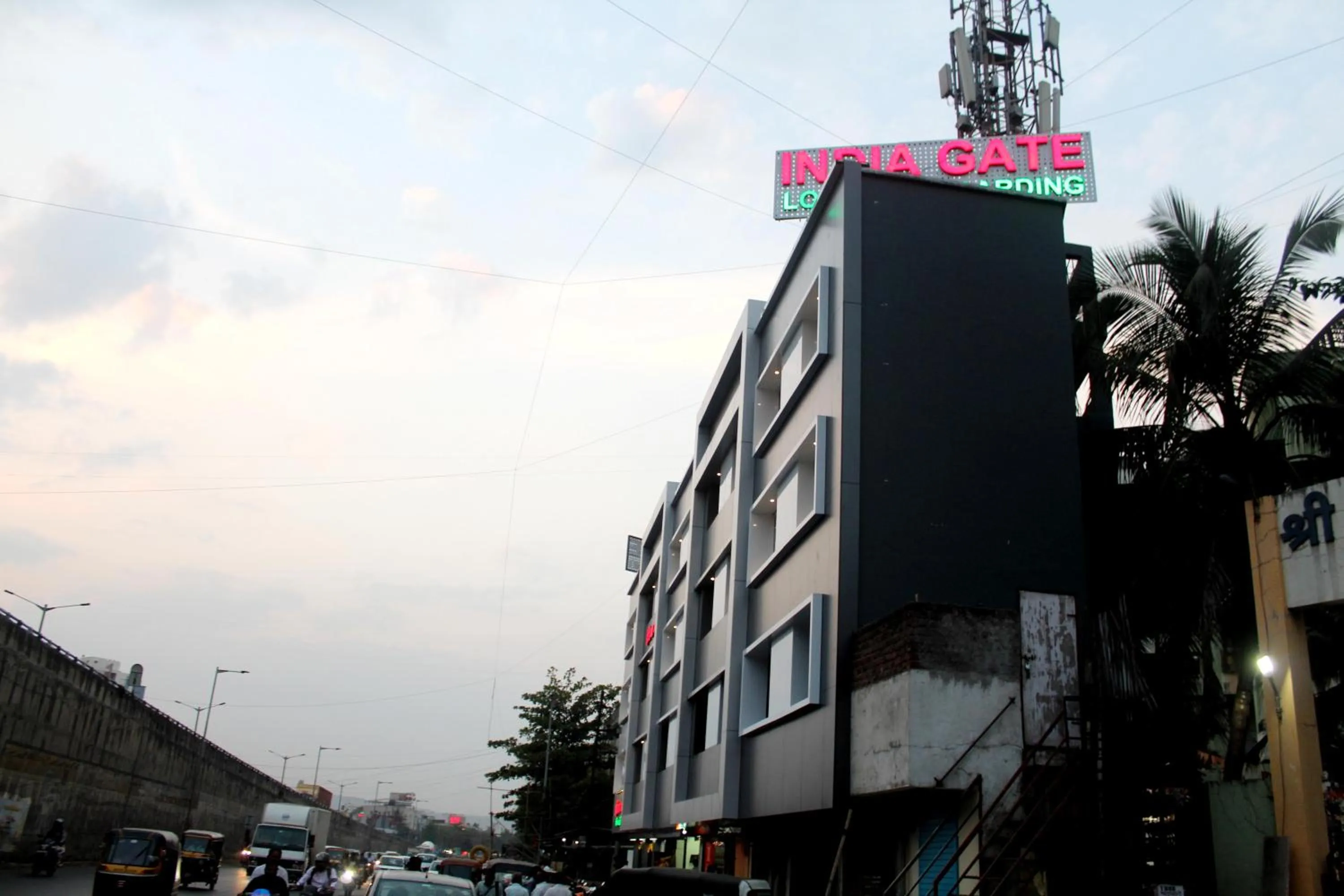 Property building in Hotel India Gate Narhe, Pune