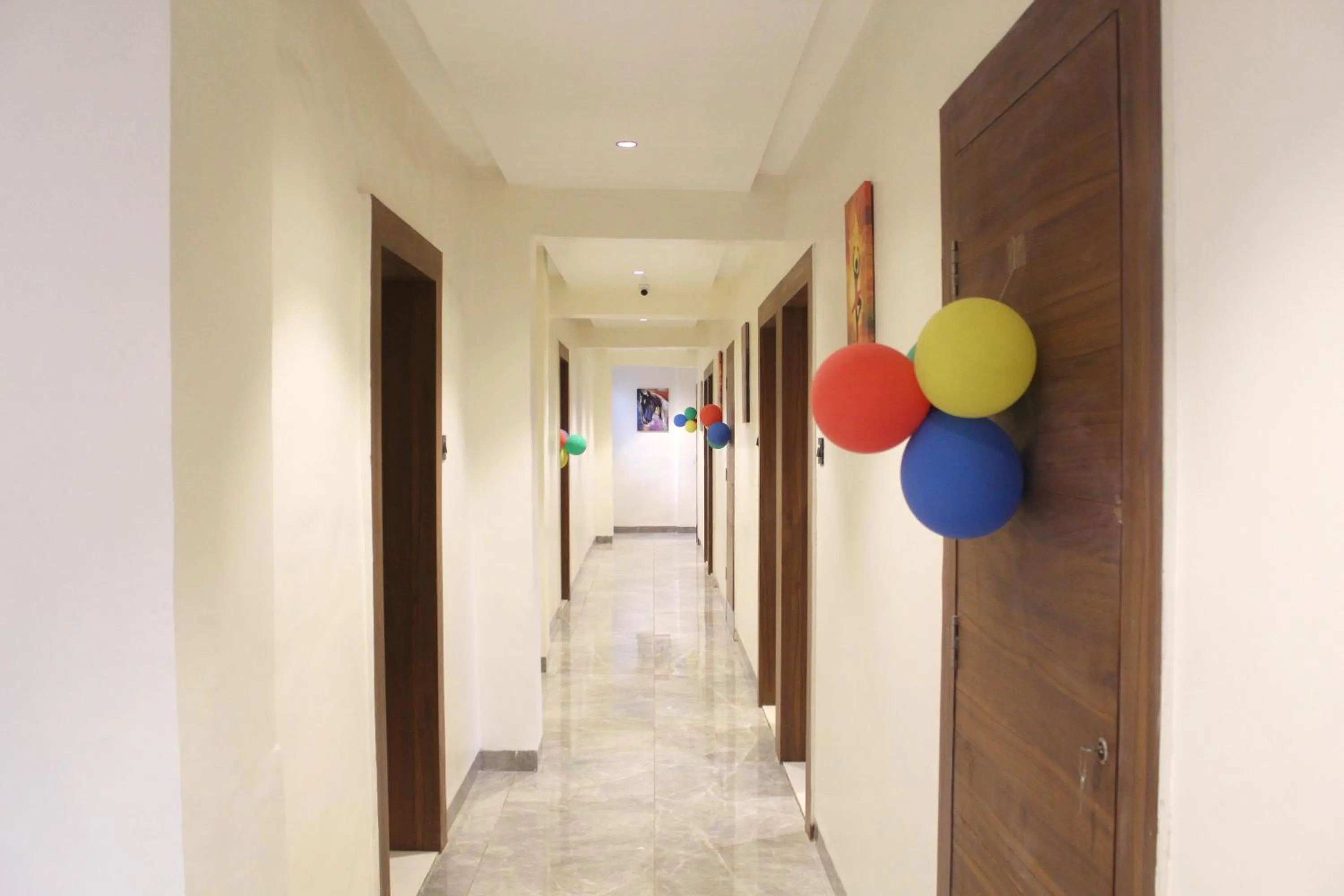 Lobby or reception in Hotel India Gate Narhe, Pune
