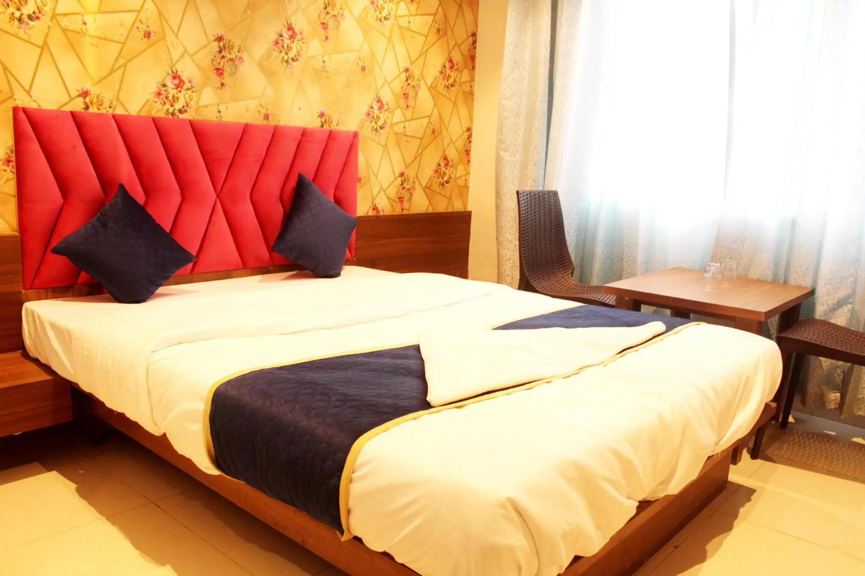 Bed in Hotel India Gate Narhe, Pune Bed in Hotel India Gate Narhe, Pune