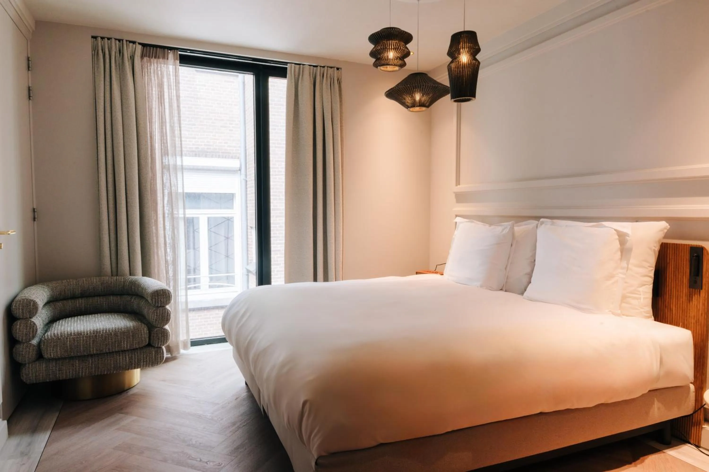 Bedroom, Bed in The Diamond Amsterdam