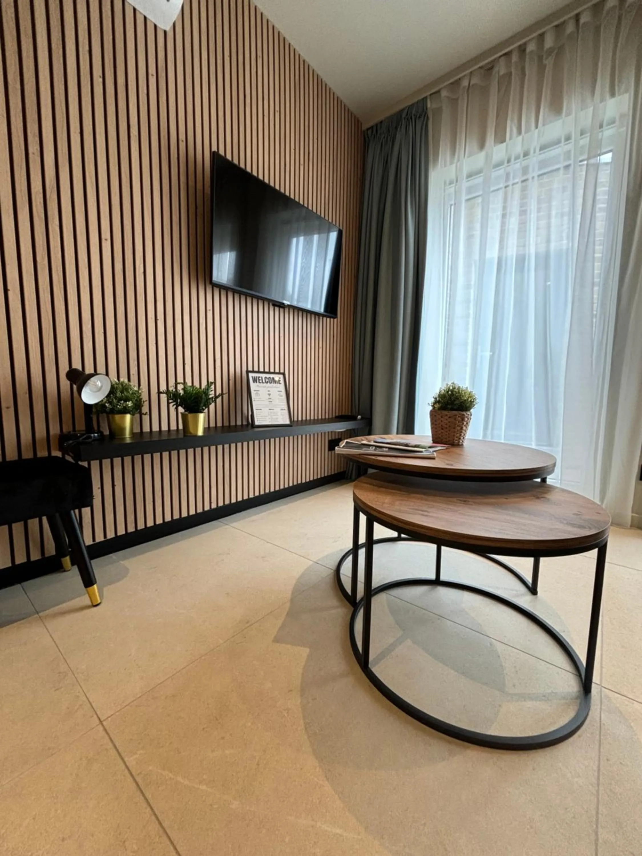 TV and multimedia in Hotel Mezza Notte