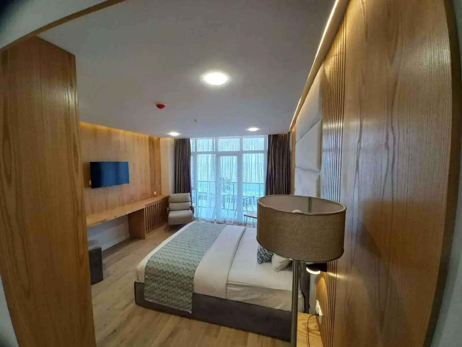 Deluxe Double Room with Balcony and Sea View in Hotel Black Sea Deluxe Double Room with Balcony and Sea View in Hotel Black Sea