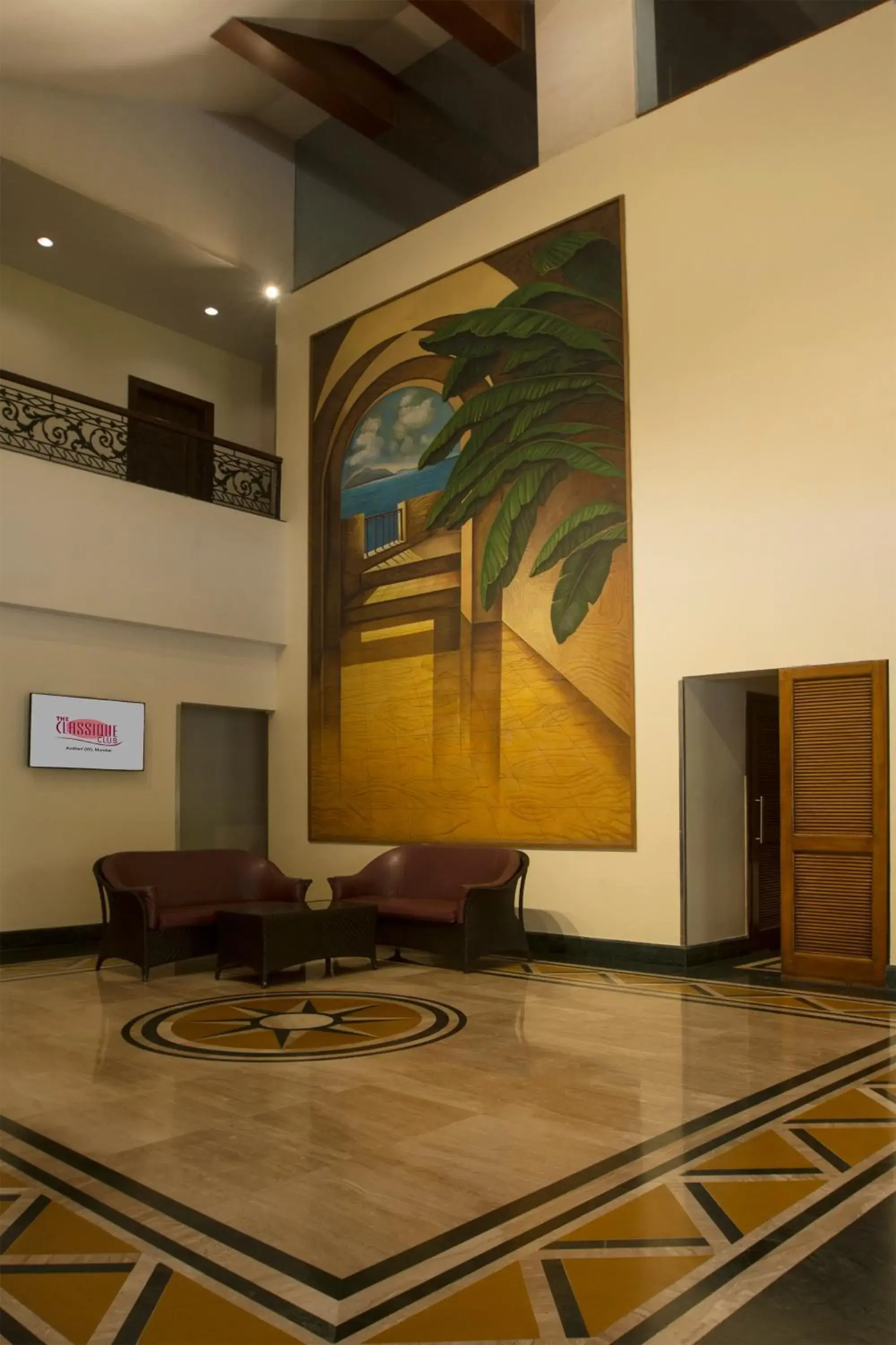 Lounge or bar in The Classique Club Lounge or bar in The Classique Club