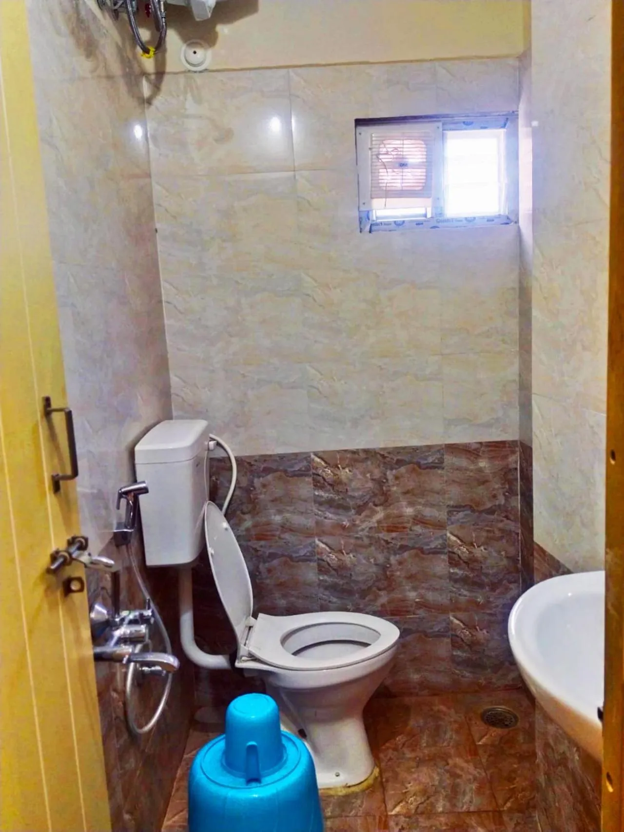 Bathroom in MS Comforts Mahadevapura
