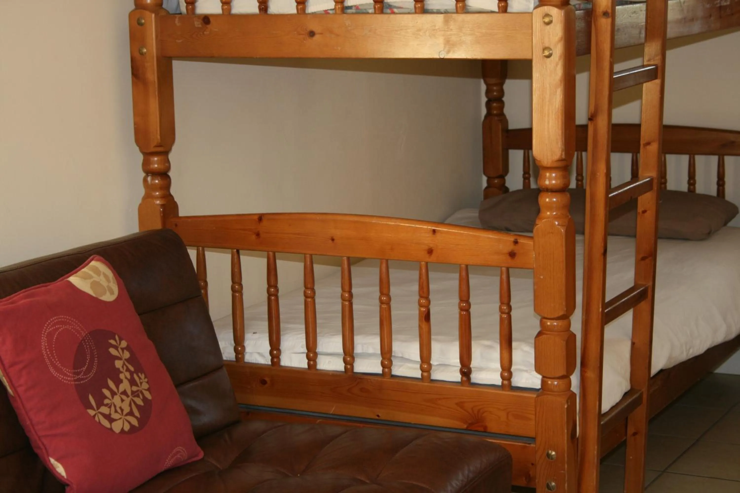 Nearby landmark, Bed in BCC Loch Ness Hostel