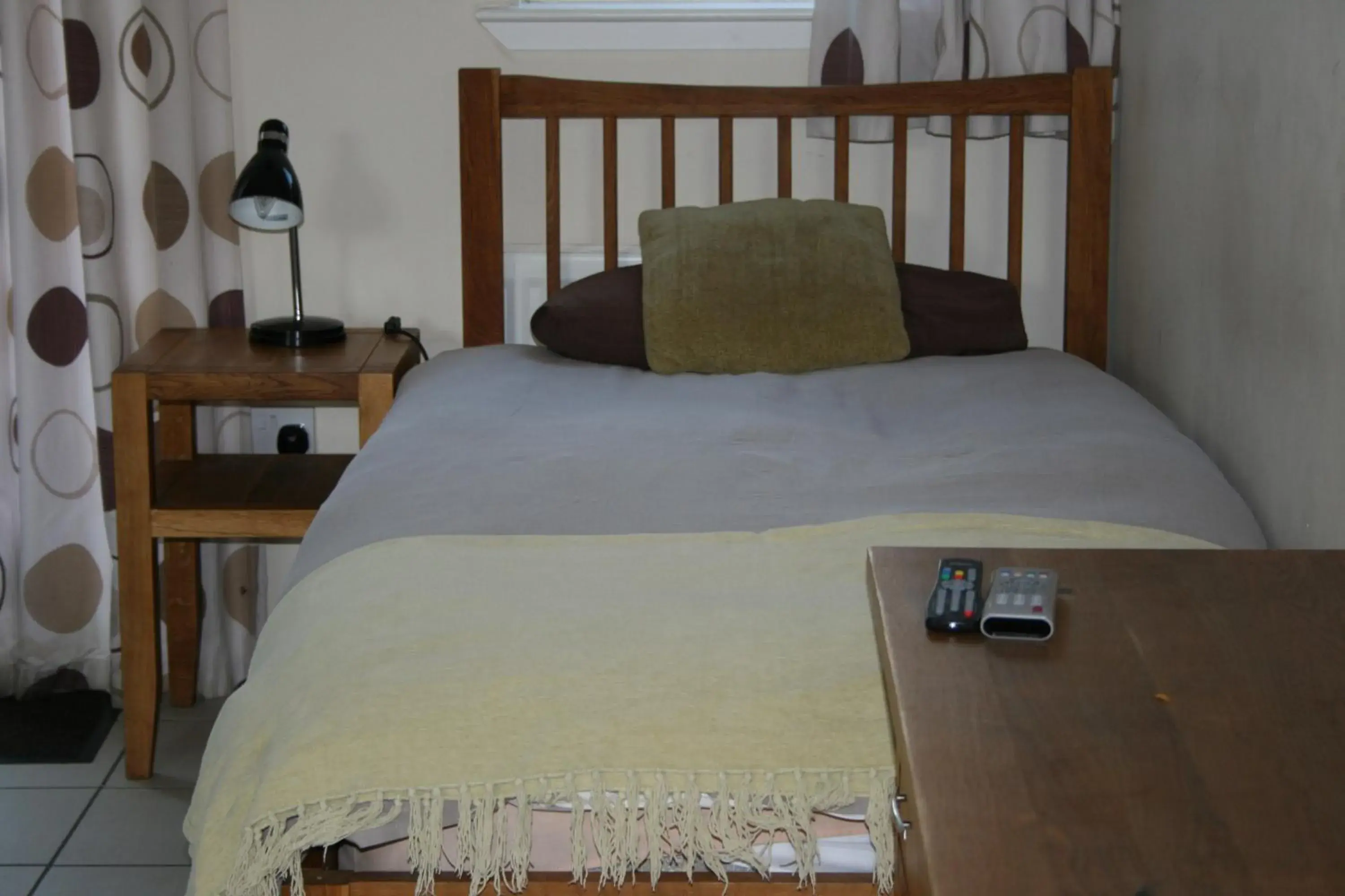 Twin Room with Bathroom in BCC Loch Ness Hostel Twin Room with Bathroom in BCC Loch Ness Hostel